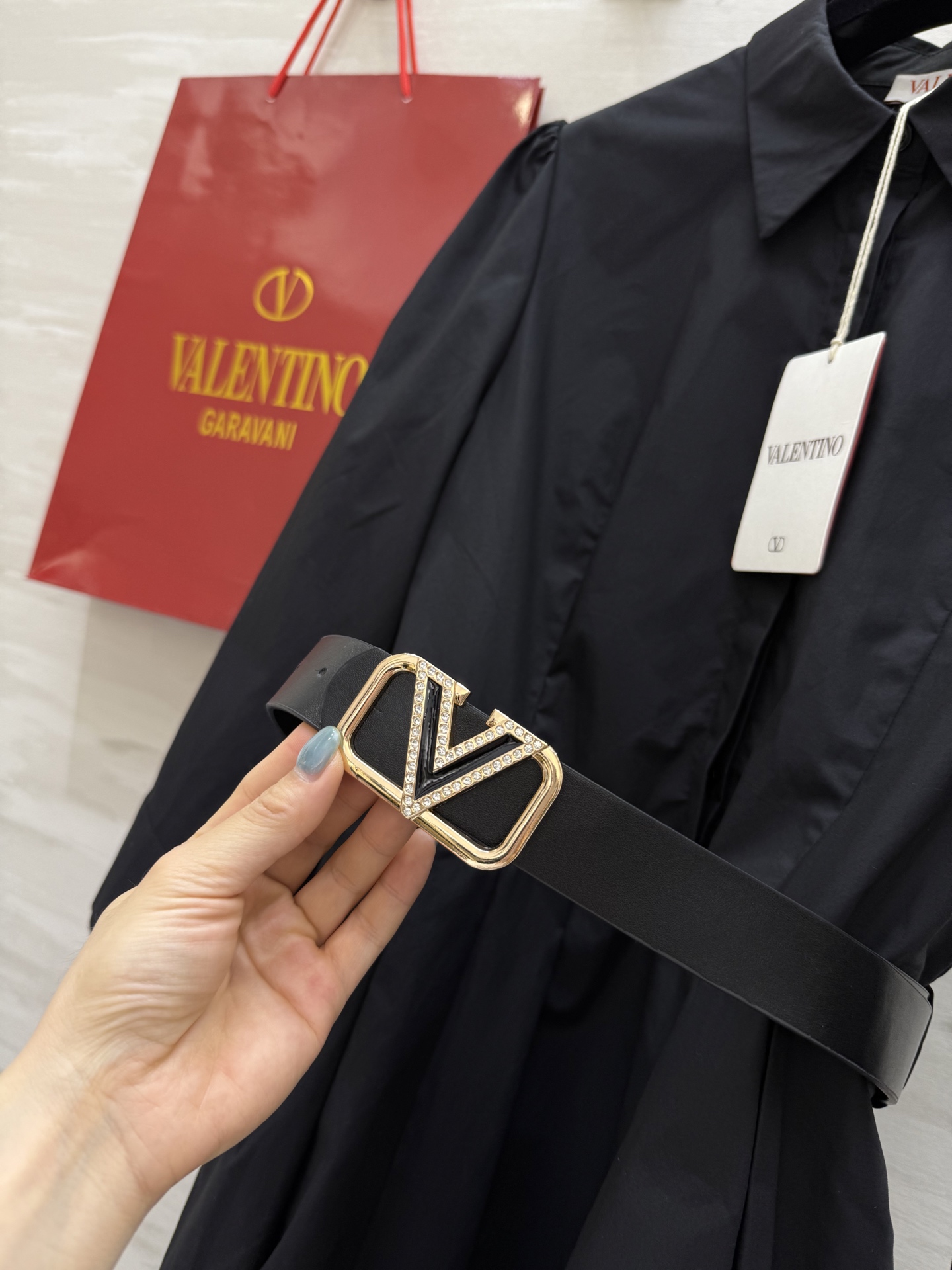 #Valentin♡²⁵早秋新款 法式优雅连衣裙 配送腰带收腰显瘦 高品质定制 现货来size：S/M/