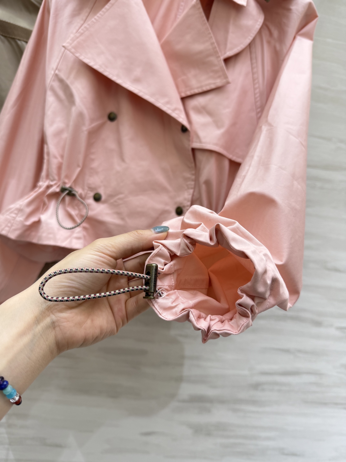 #Burberr♡²⁵早秋新款连帽夹克外套 入秋穿搭必备单品 高品质定制 现货首发size：S/M/L（