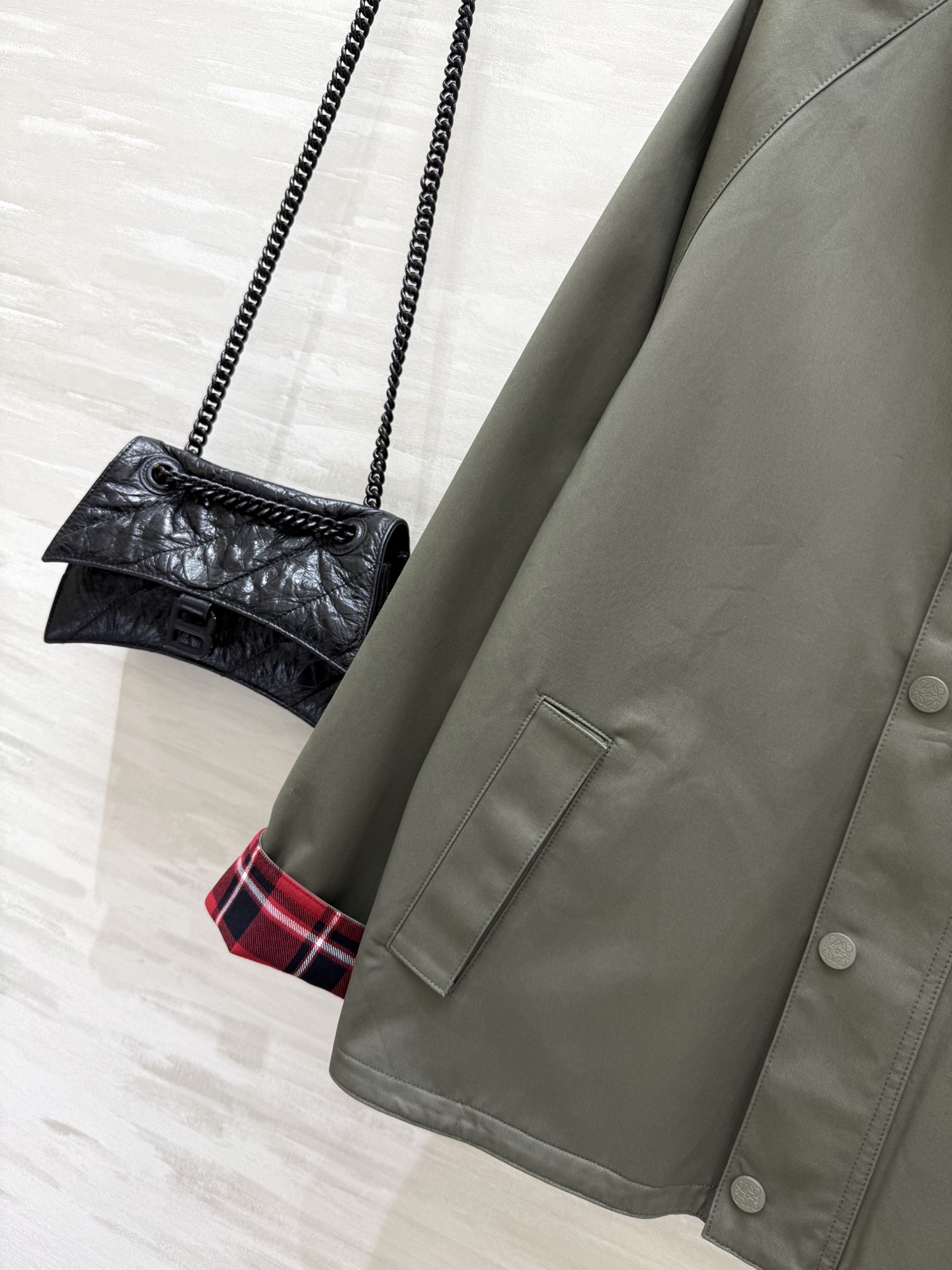 #Loew♡²⁵早秋新款 正反双面🉑️穿风衣外套 高品质定制 现货首发size：S/M/L（s码胸围：1