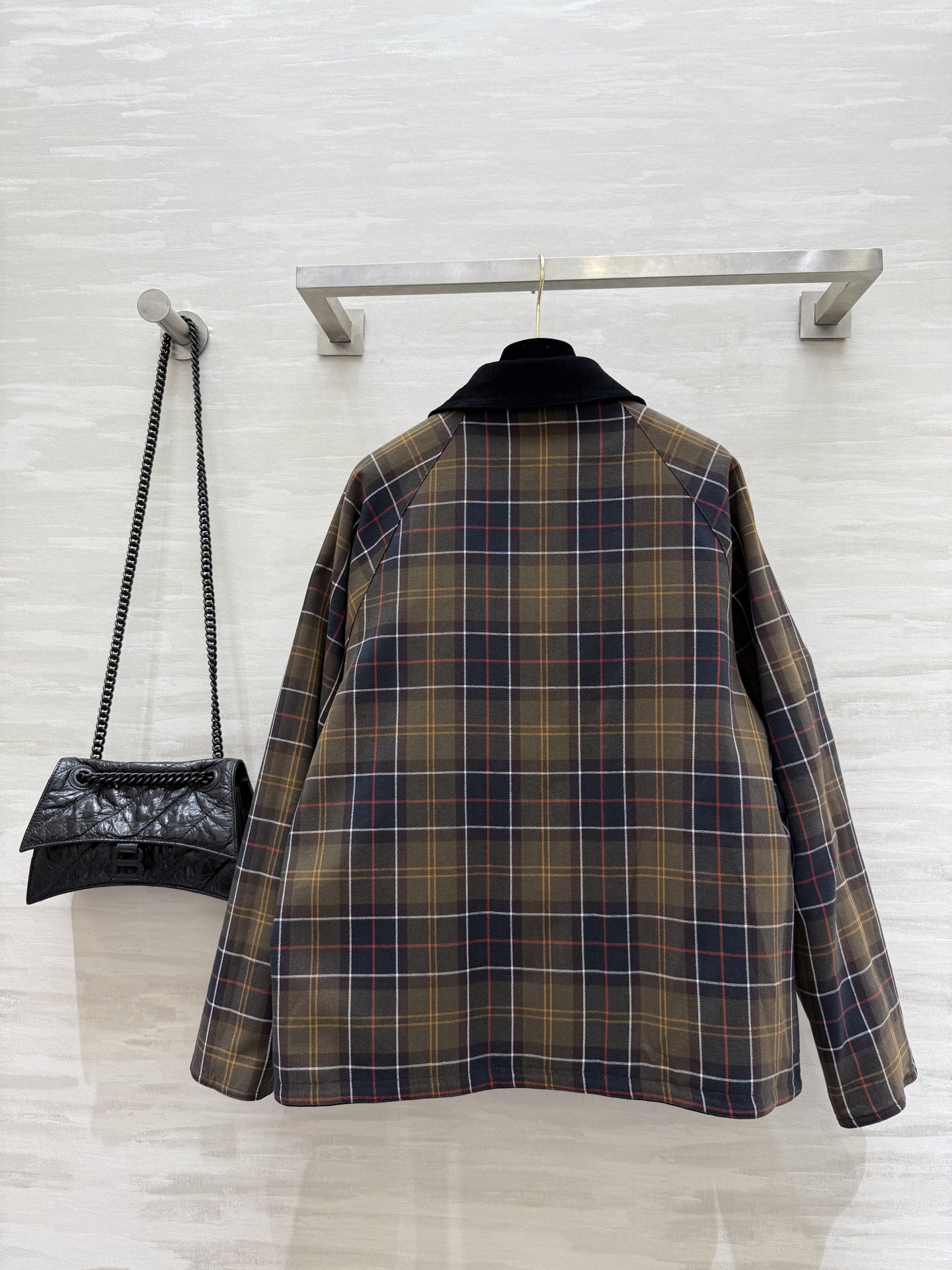 #Loew♡²⁵早秋新款 正反双面🉑️穿风衣外套 高品质定制 现货首发size：S/M/L（s码胸围：1