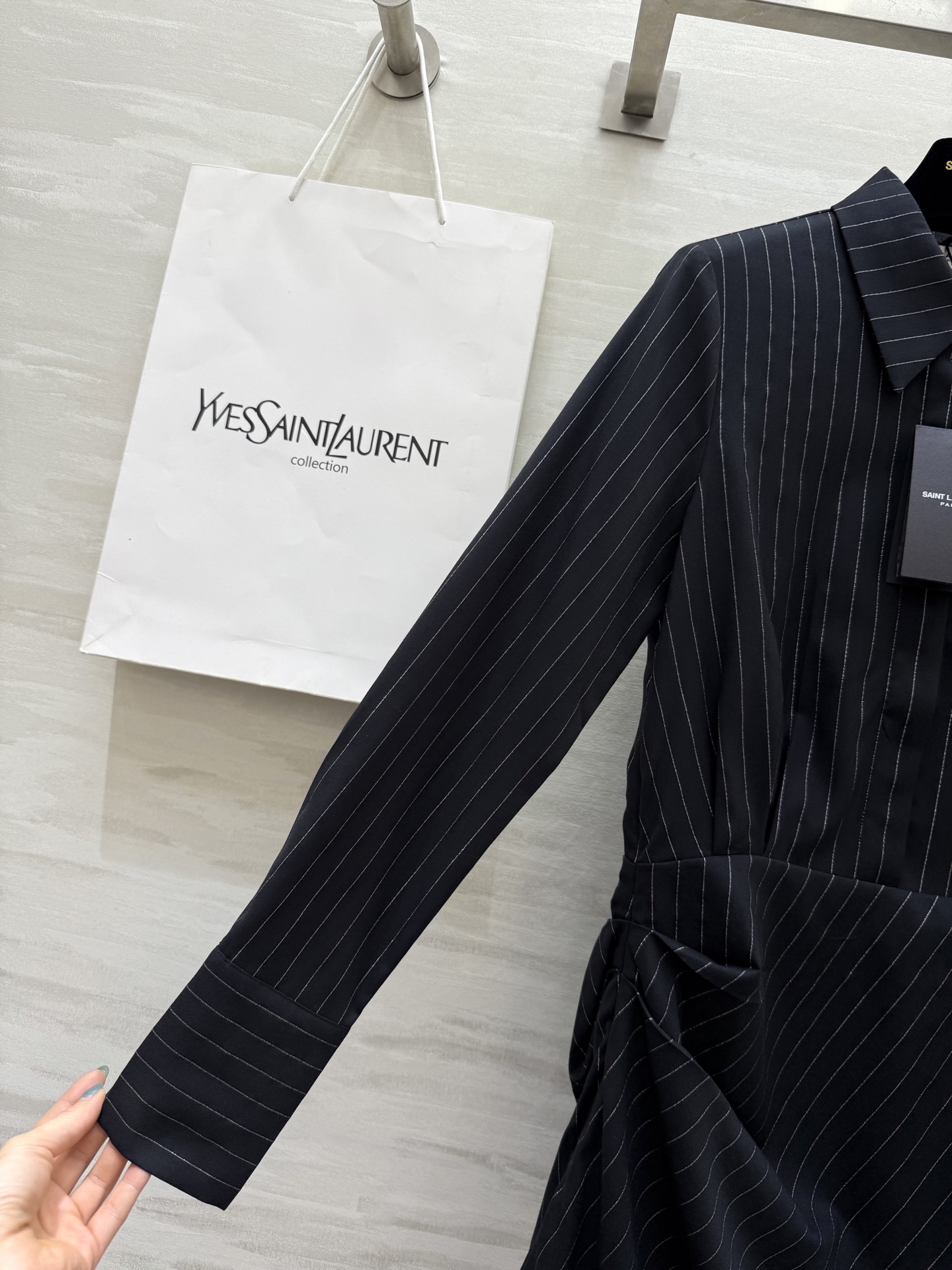 #ysl²⁵秋冬新款 衬衣式连衣裙 高级大气 高品质定制 现货首发size：S/M/L/XL（s码肩宽：
