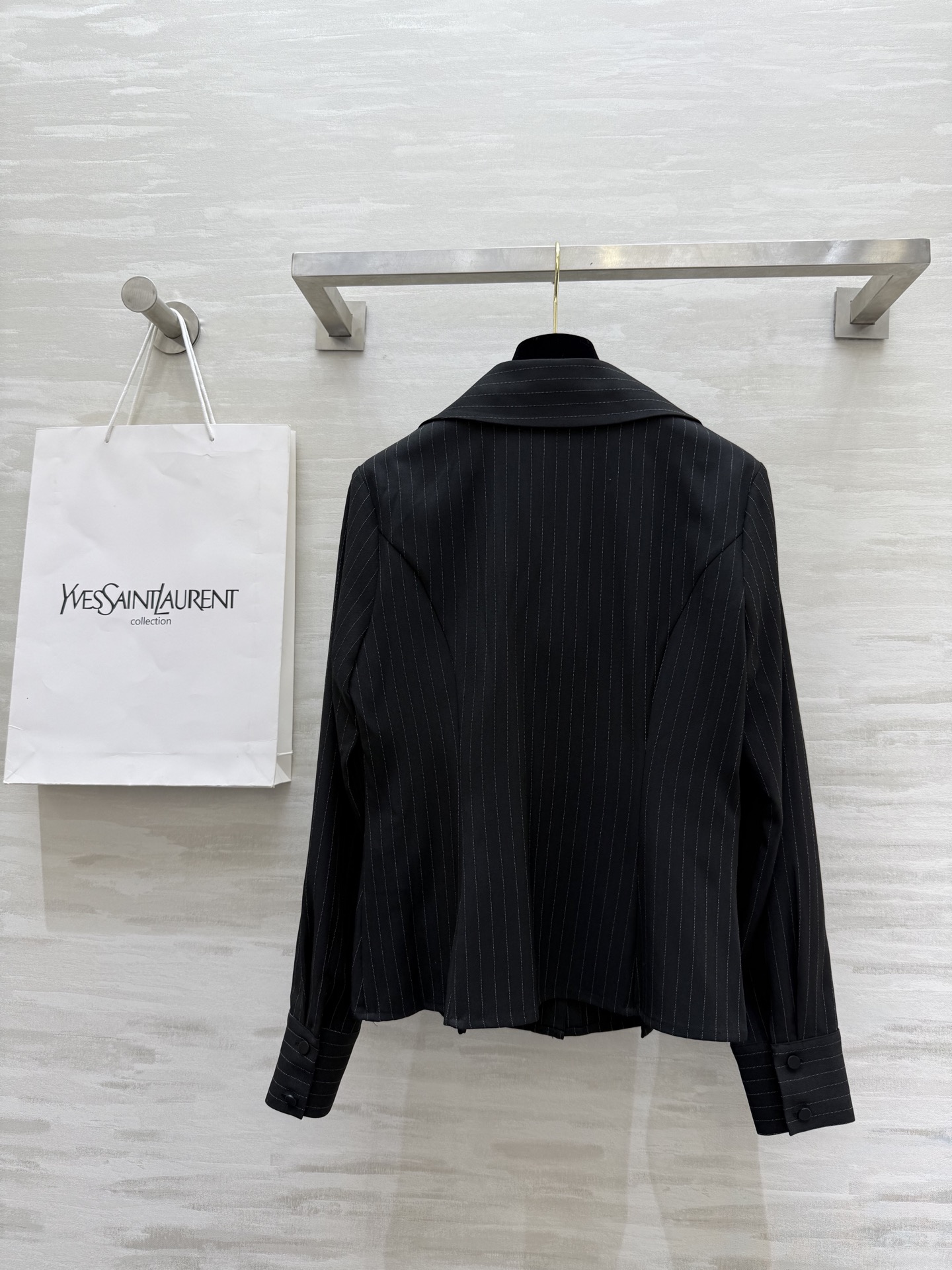 #ysl²⁵早秋新款 人棉条纹收腰衬衣 高品质定制 现货首发size：S/M/L/XL（M码肩宽：37，