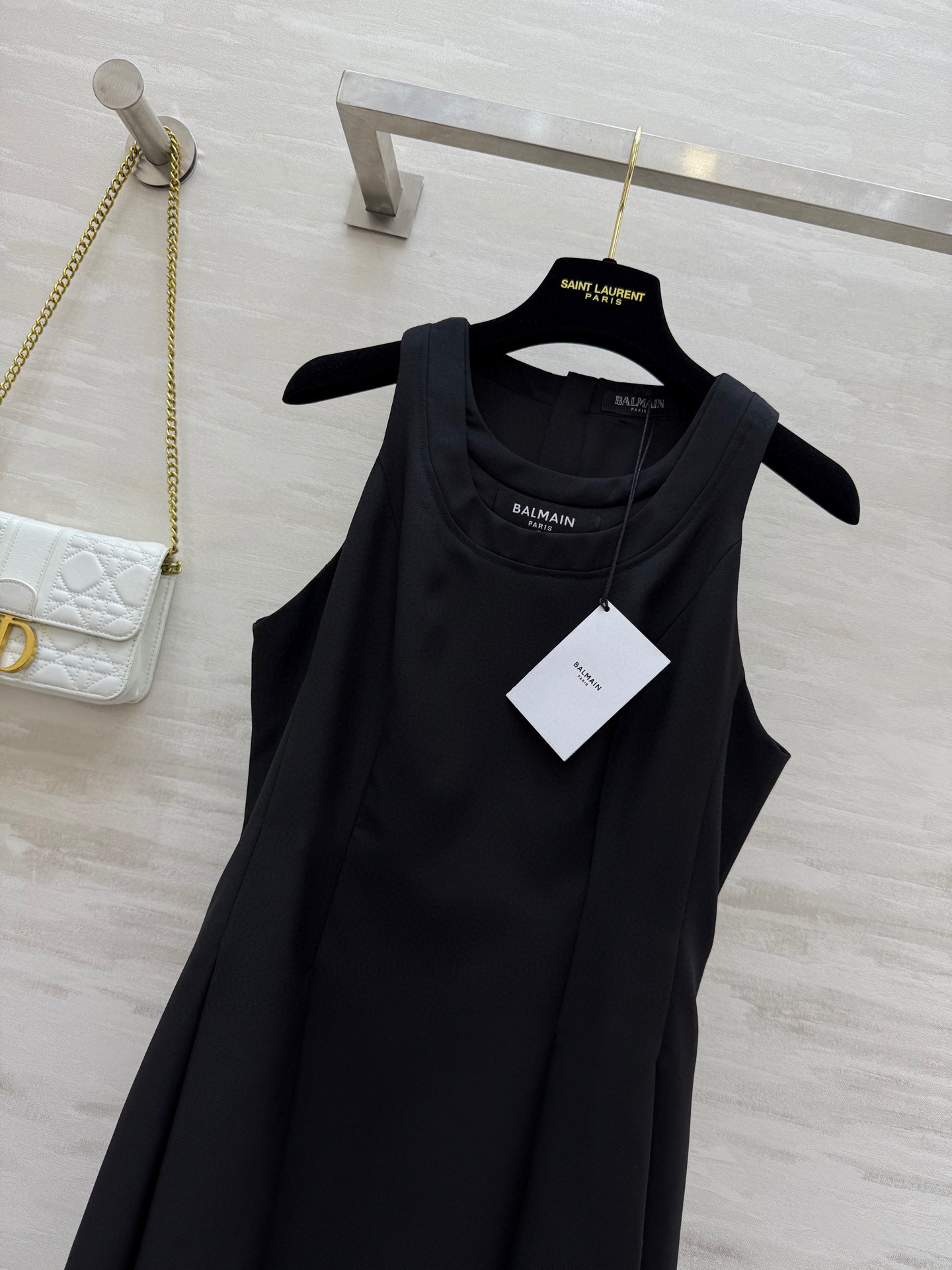 #Balmai♡²⁵ss新品 强烈推荐 甜心教主王心凌同款 徽标装饰无袖连衣裙 很显时髦感又拒绝撞款的一