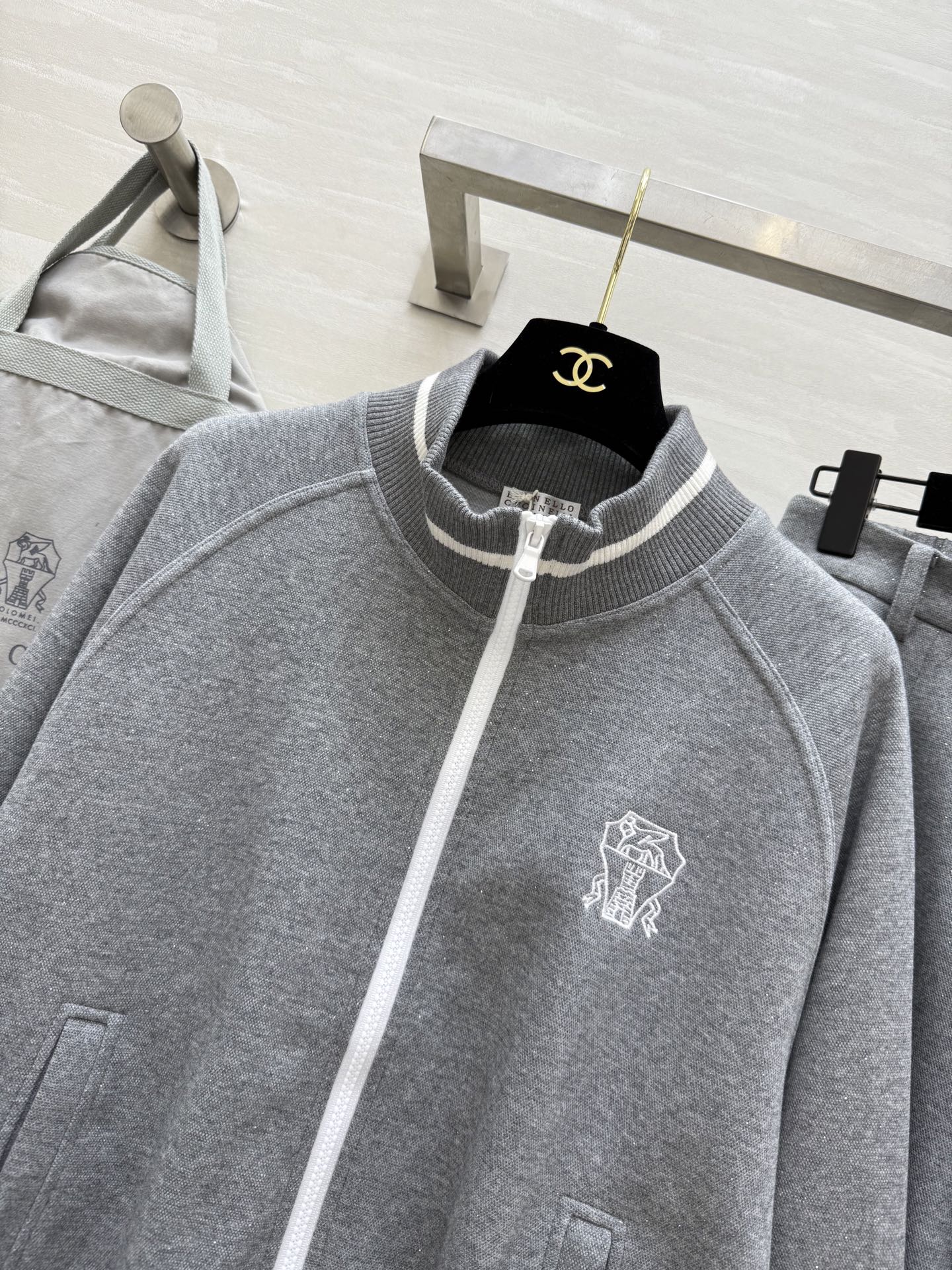 #BC²⁵秋冬新款 定制细闪面料休闲套装 高品质 现货来size：S/M/L（ S码落肩胸围：116，衣