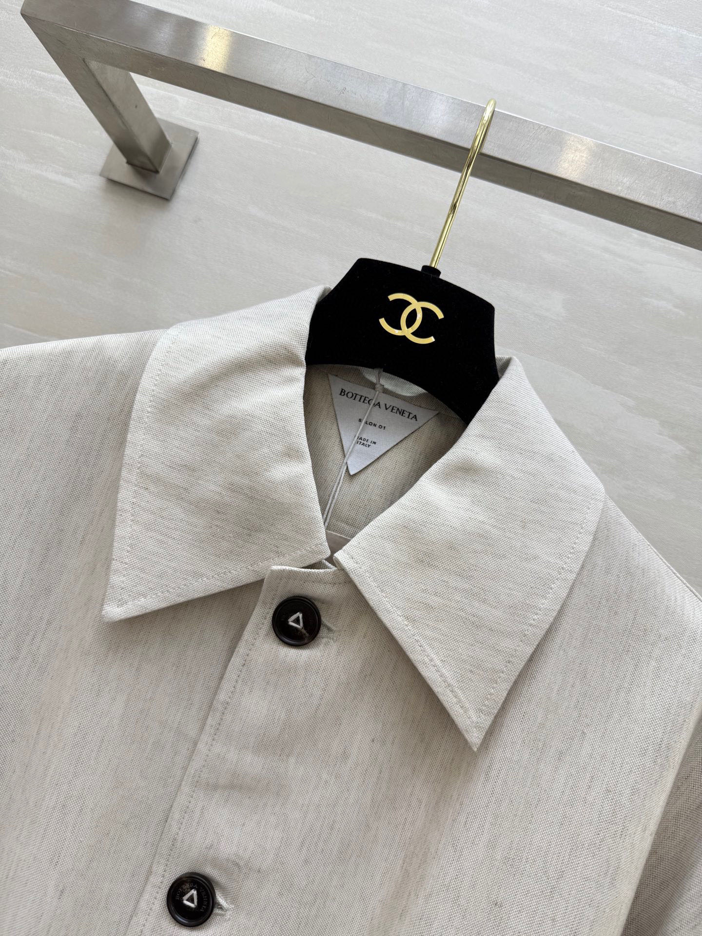 Bottega Venet♡²⁵早秋新款 亚麻风衣式连衣裙 定制100%亚麻面料 立体剪裁收腰版型 高品