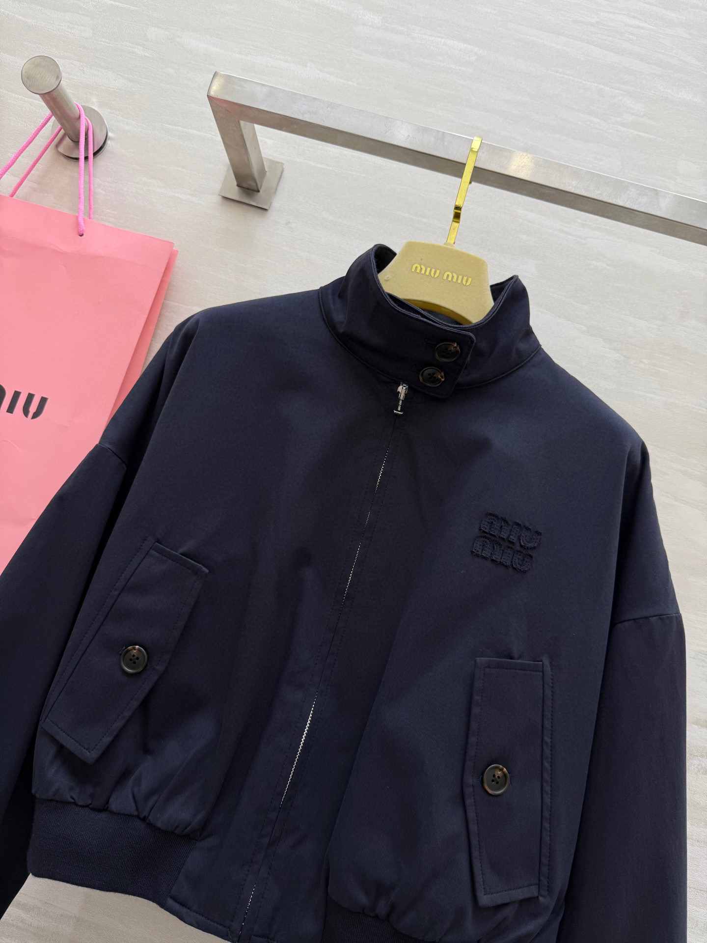 #miumi♡²⁵早秋新款 绿格里夹克外套 高品质 现货来size：S/M/L（s码胸围：114，衣长：