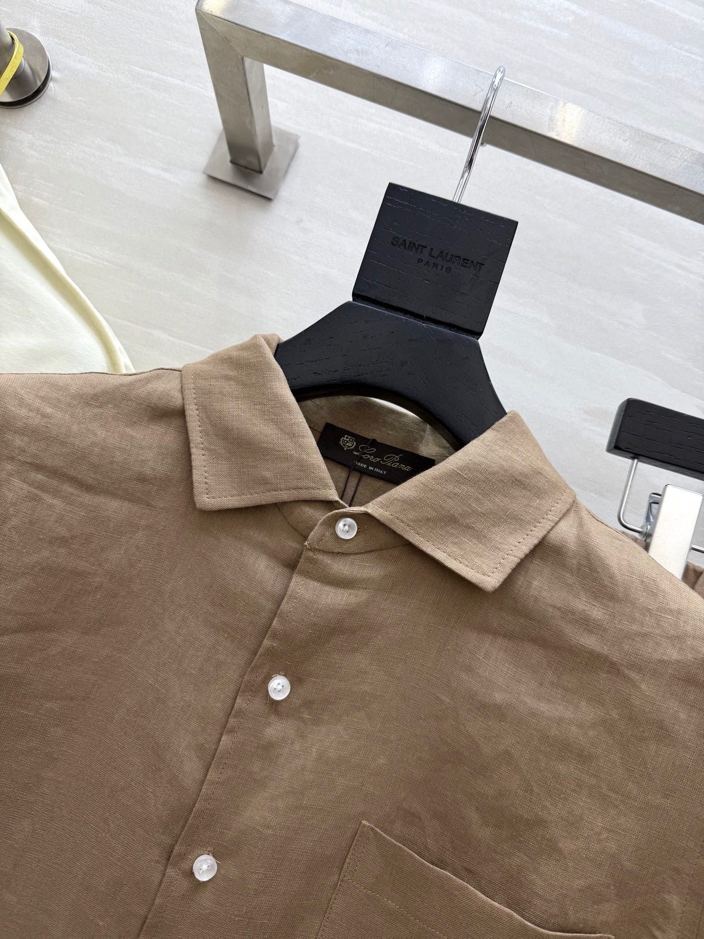 #lP🌹早秋新 棉麻系列 logo皮牌装饰宽松衬衣搭配松紧腰长裤 采用了高克重棉麻面料 质感超好 非常高