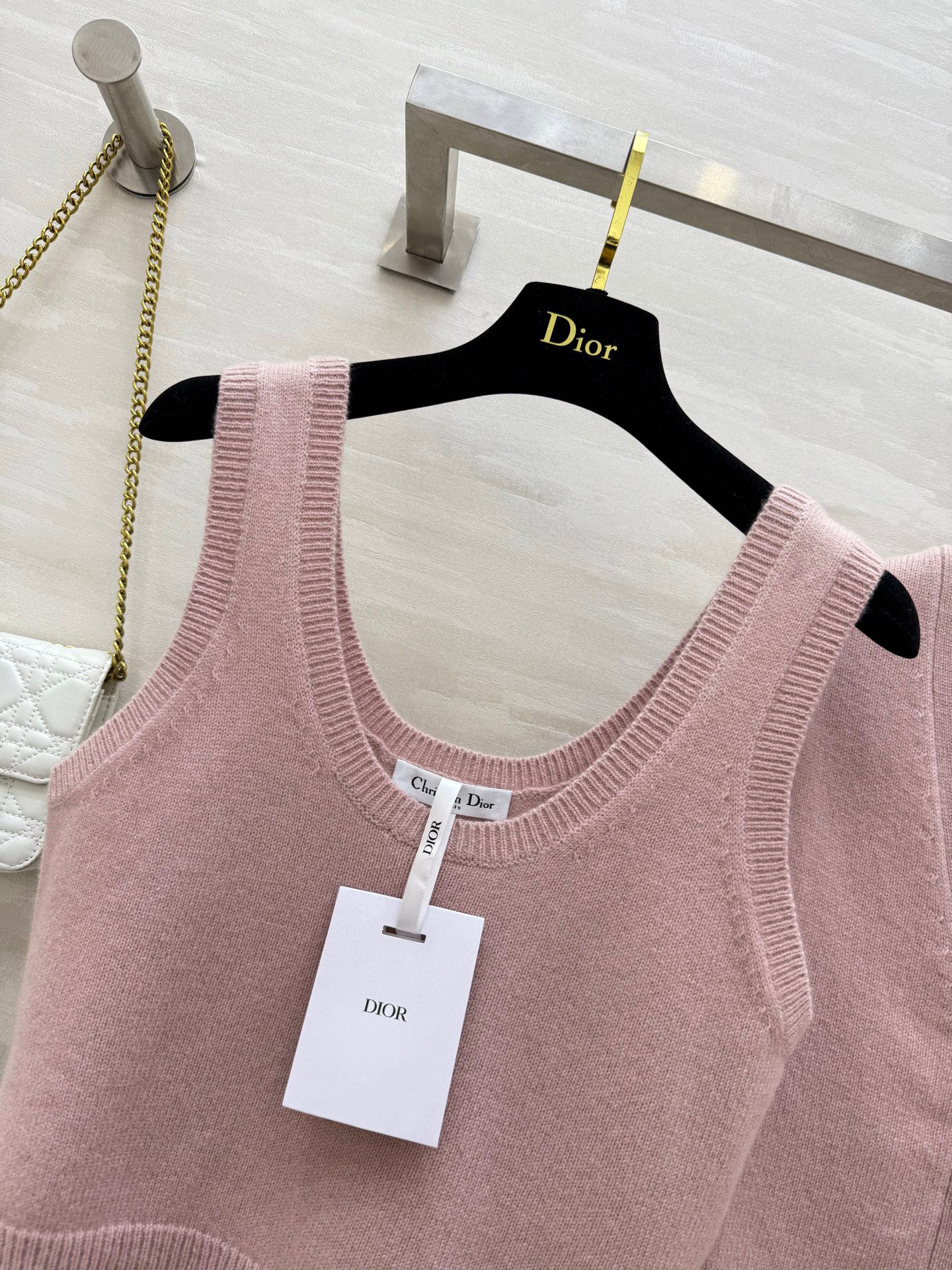 #DIO♡²⁵早秋新款 珍珠扣羊毛针织系列 进口羊毛纱线质量超赞 白富美必入 奢华高级单品 经典百搭版型