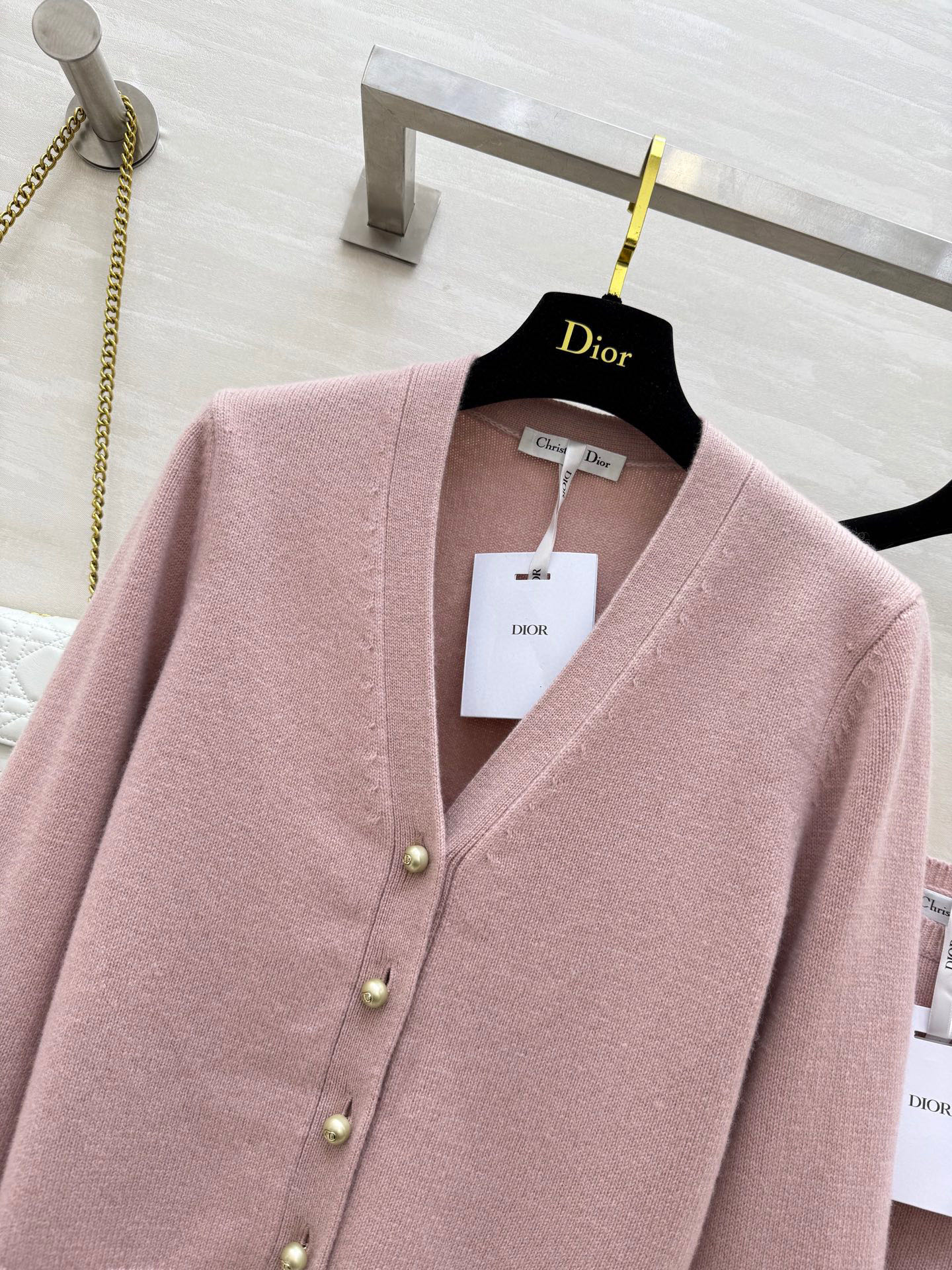 #DIO♡²⁵早秋新款 珍珠扣羊毛针织系列 进口羊毛纱线质量超赞 白富美必入 奢华高级单品 经典百搭版型