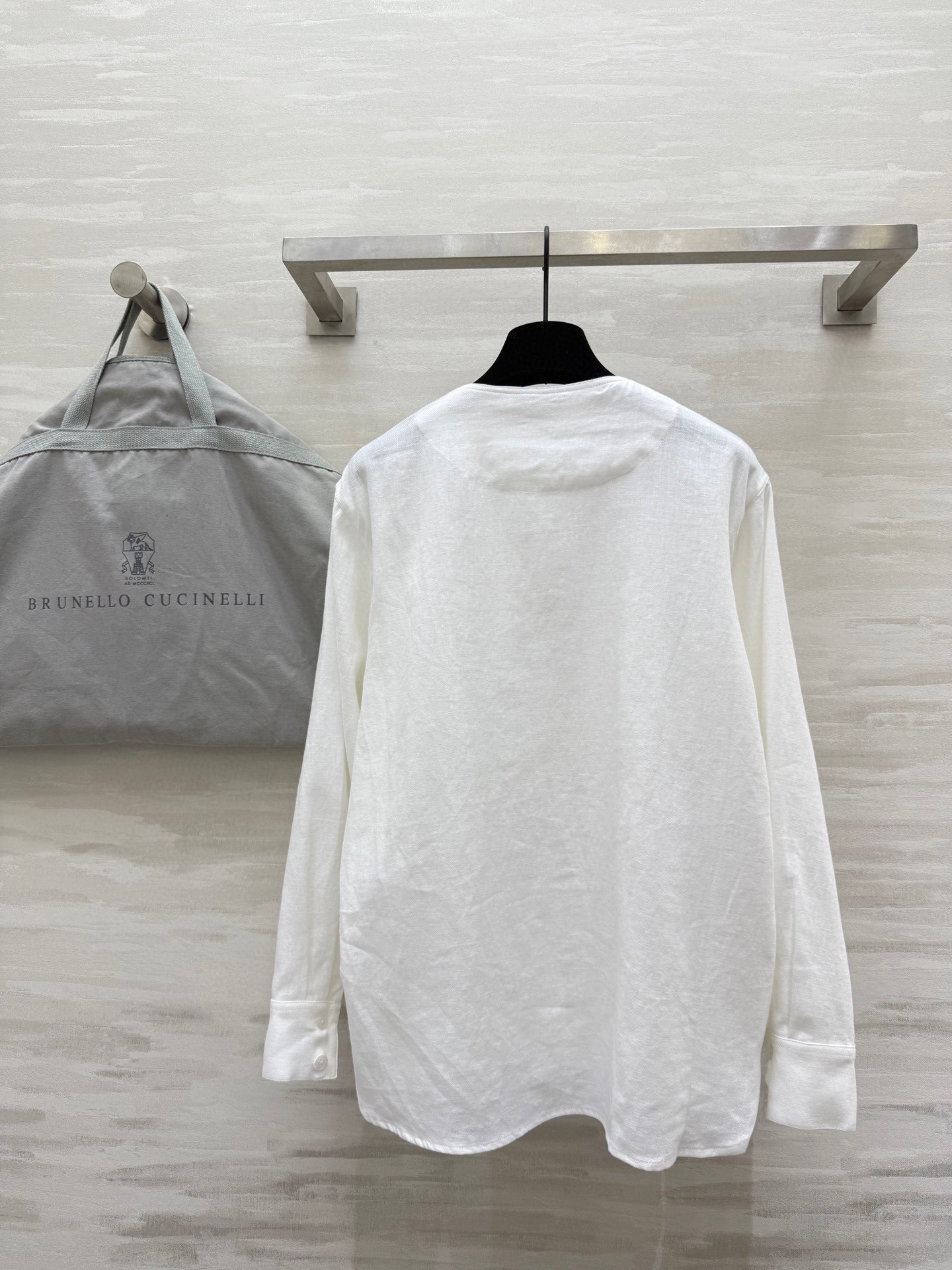 #BC²⁵新款 重磅刺绣盘花工艺亚麻上衣 肩部刺绣立体盘花工艺 日常必备款 出街凹造型老钱风穿搭 采用亚