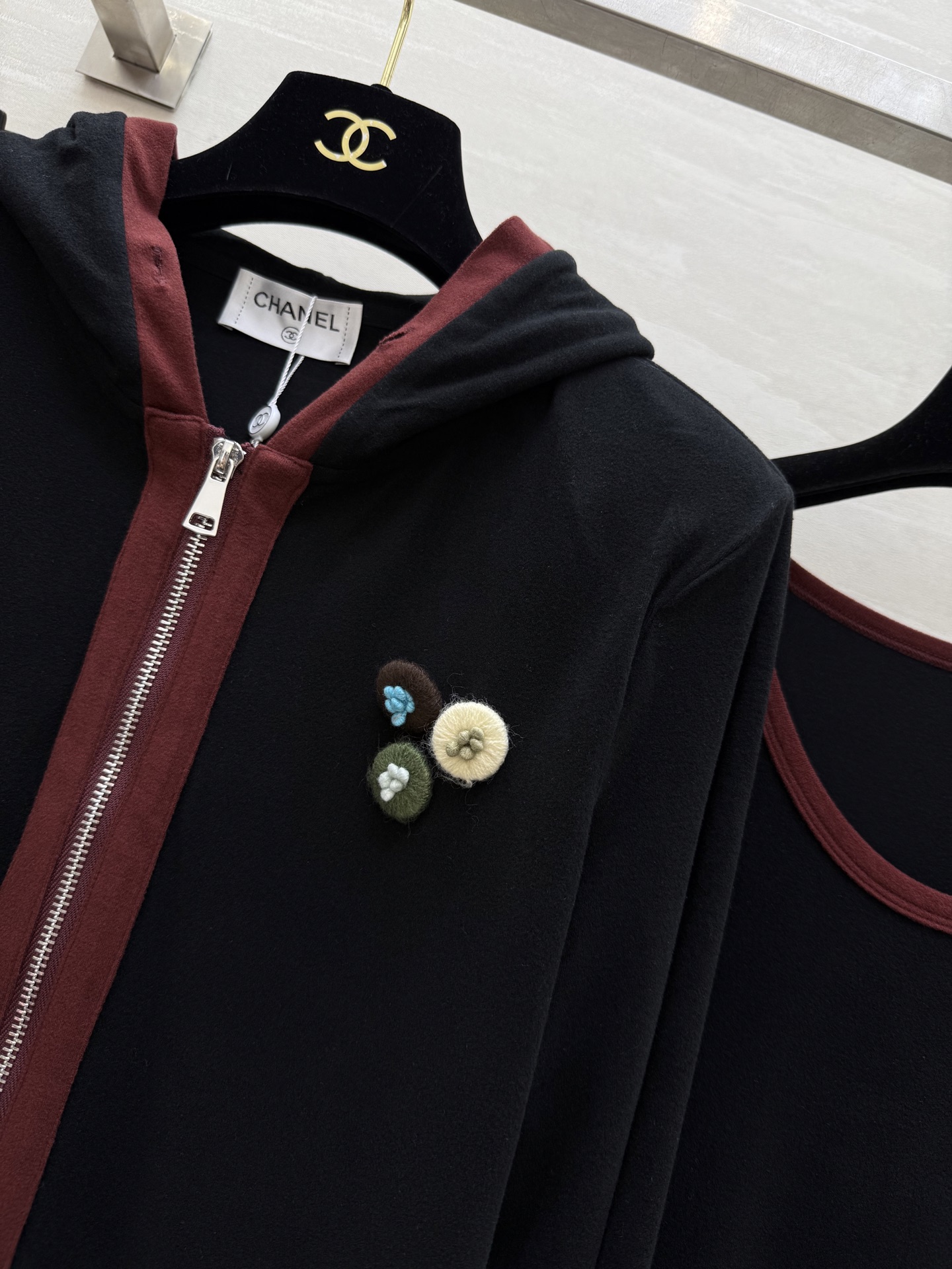 #Chane♡连帽外套➕背心长裙两件套羊毛套装 背心长裙修身显瘦 定制羊毛混纺面料亲肤舒适 高品质定制 