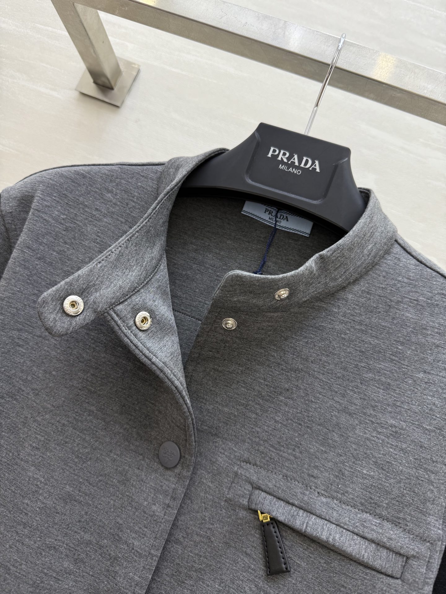 #Prad♡²⁵秋冬新款 夹克式棒球服外套 高品质定制 现货首发size：S/M/L/XL（M码肩宽：4