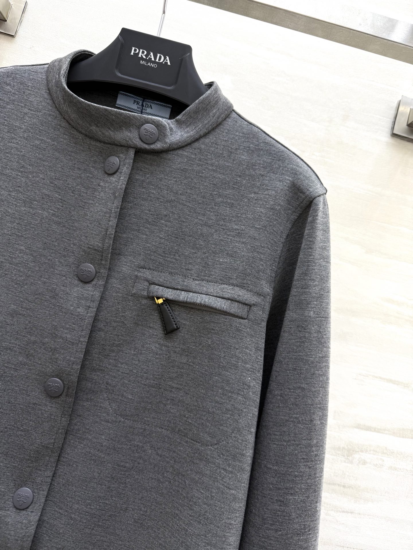 #Prad♡²⁵秋冬新款 夹克式棒球服外套 高品质定制 现货首发size：S/M/L/XL（M码肩宽：4