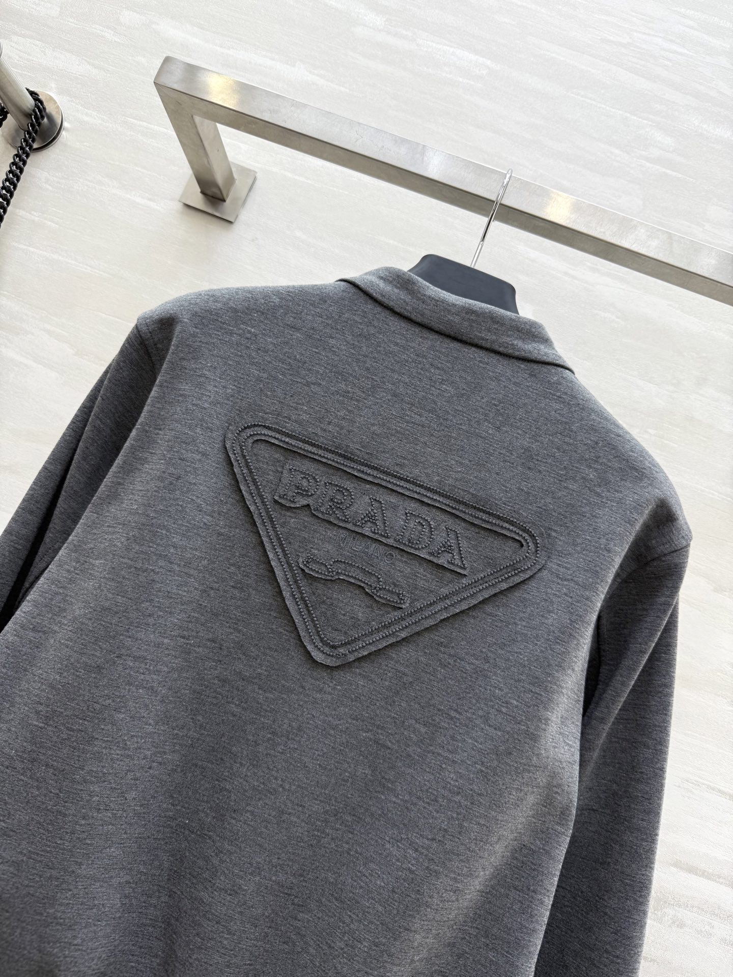 #Prad♡²⁵秋冬新款 夹克式棒球服外套 高品质定制 现货首发size：S/M/L/XL（M码肩宽：4