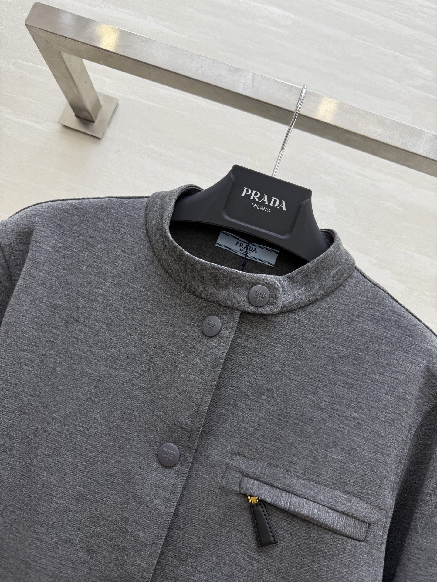 #Prad♡²⁵秋冬新款 夹克式棒球服外套 高品质定制 现货首发size：S/M/L/XL（M码肩宽：4