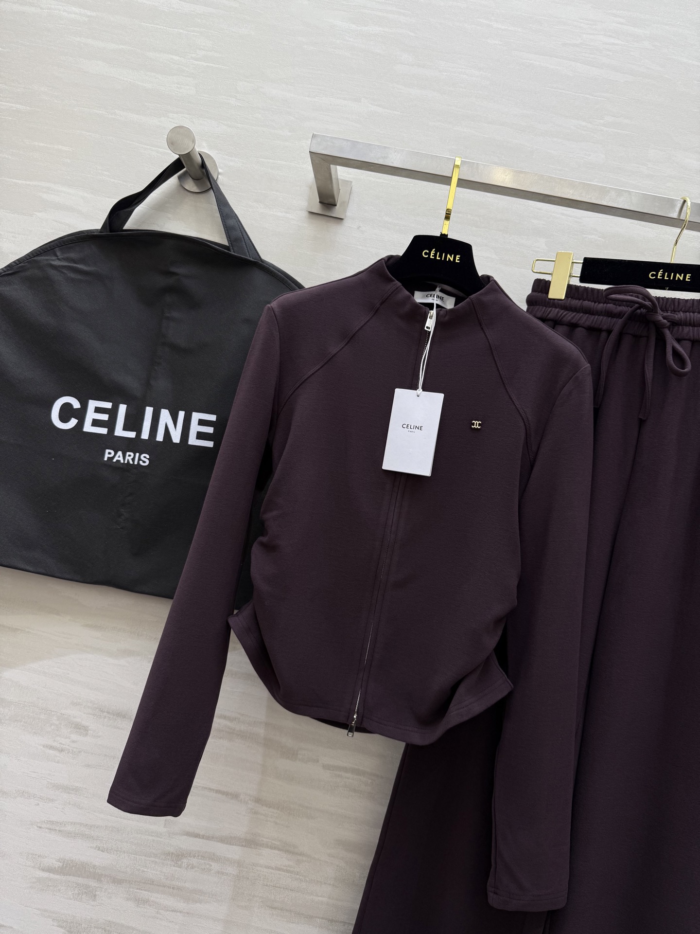 #Celin♡²⁵秋冬新款 休闲羊毛套装 定制羊毛混纺面料保暖舒适 高品质 现货首发size：S/M/L