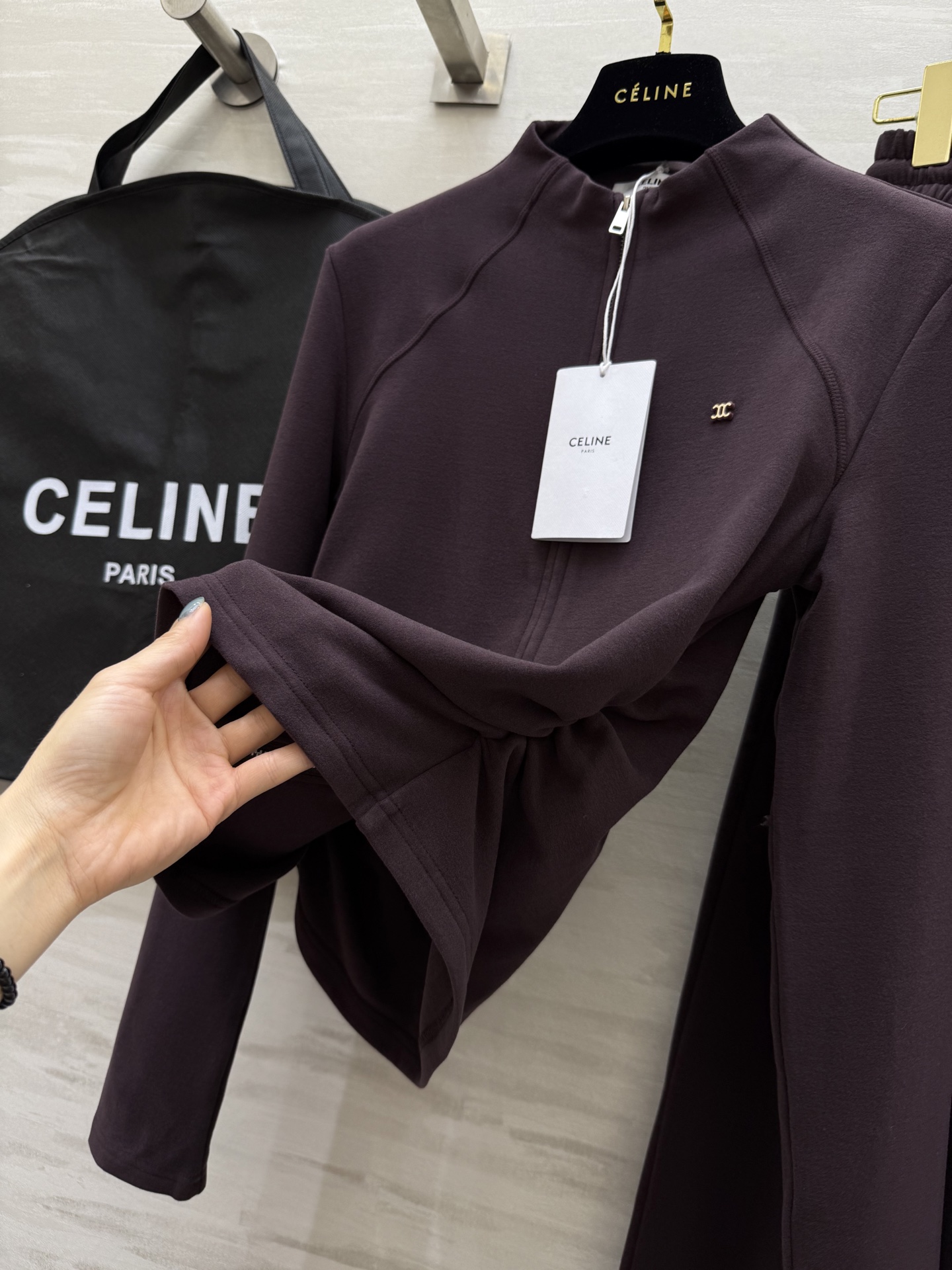 #Celin♡²⁵秋冬新款 休闲羊毛套装 定制羊毛混纺面料保暖舒适 高品质 现货首发size：S/M/L