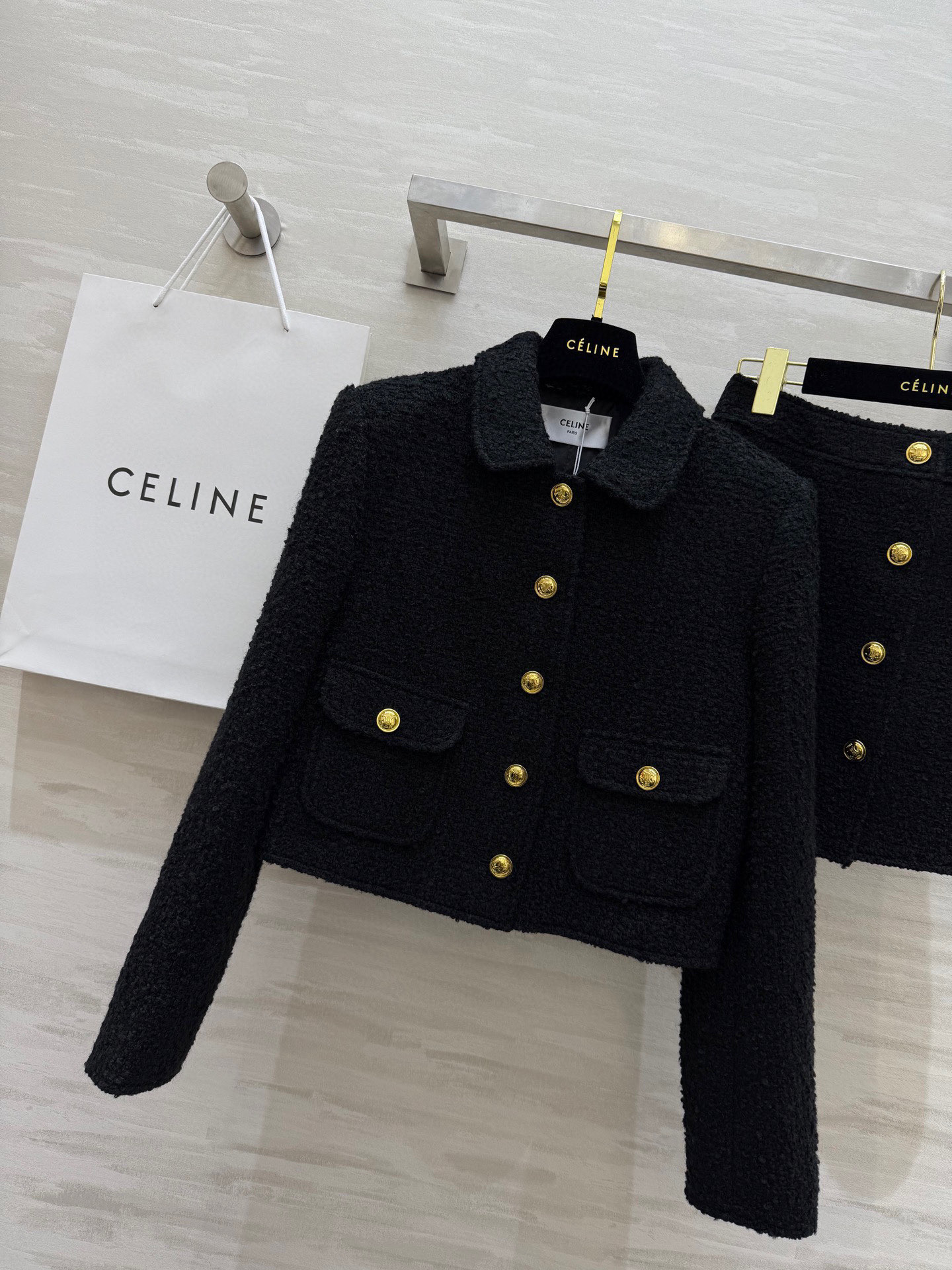 #Celin♡²⁵新款 名媛气质套装 高品质 现货首发size：S/M/L（M码肩宽：39，胸围：90，