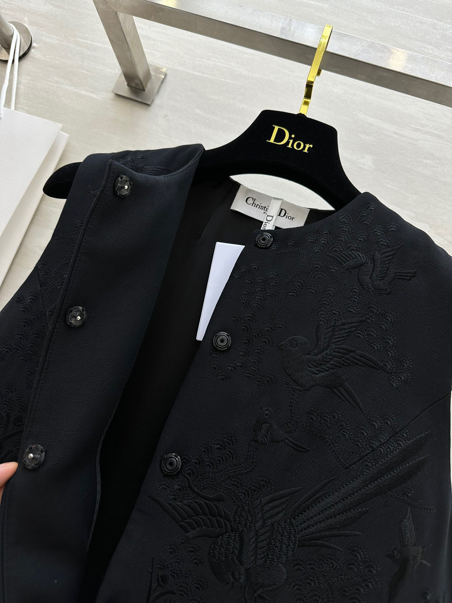 #DIO♡秋冬新款 重工刺绣丝毛马甲 极致精致刺绣🪡奢华高级 定制丝毛面料 立体剪裁版型 高品质定制 现