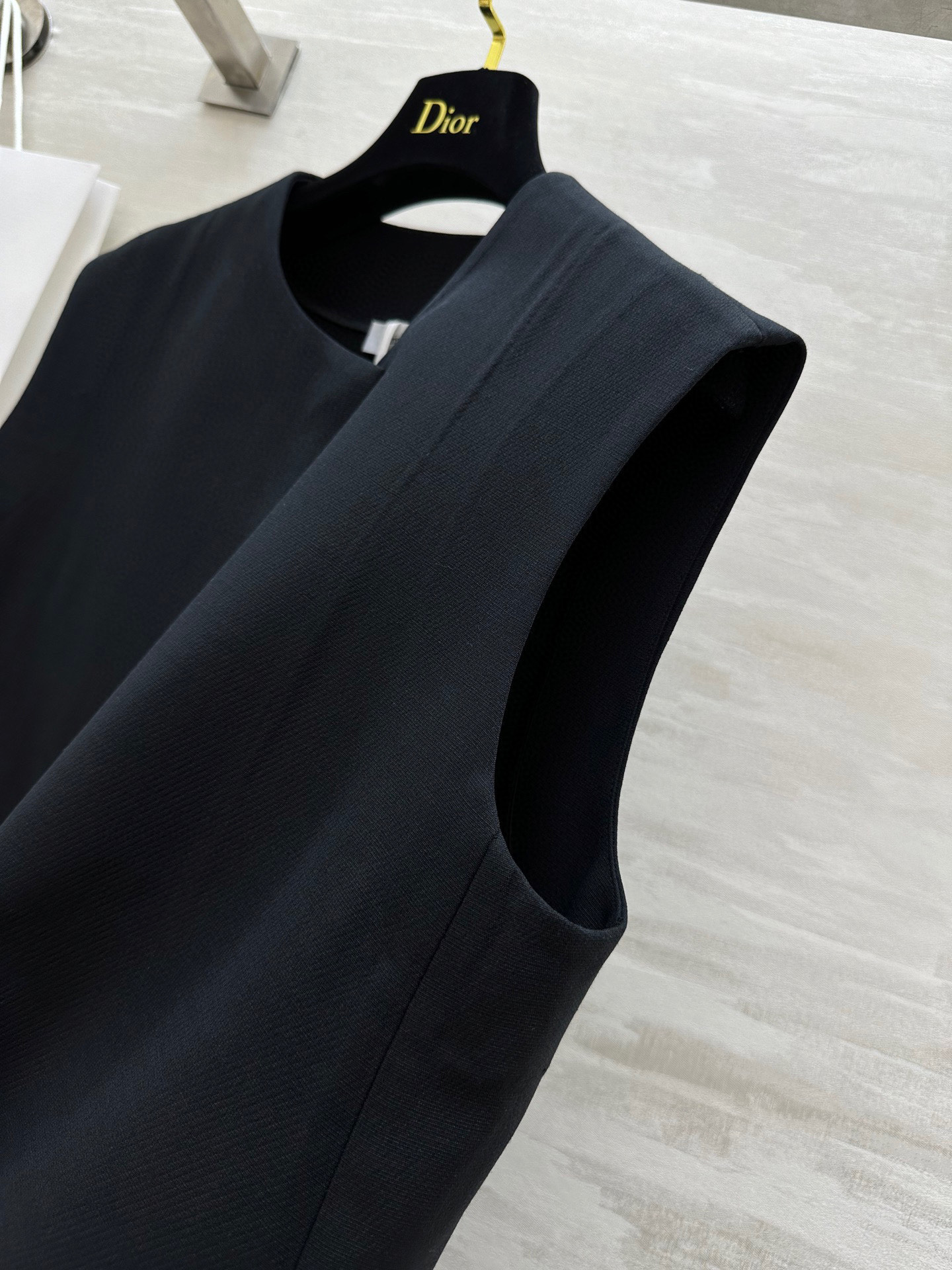 #Dio♡²⁵新款 丝毛马甲 高品质 现货首发size：36/38/40（38码胸围：104，衣长：54