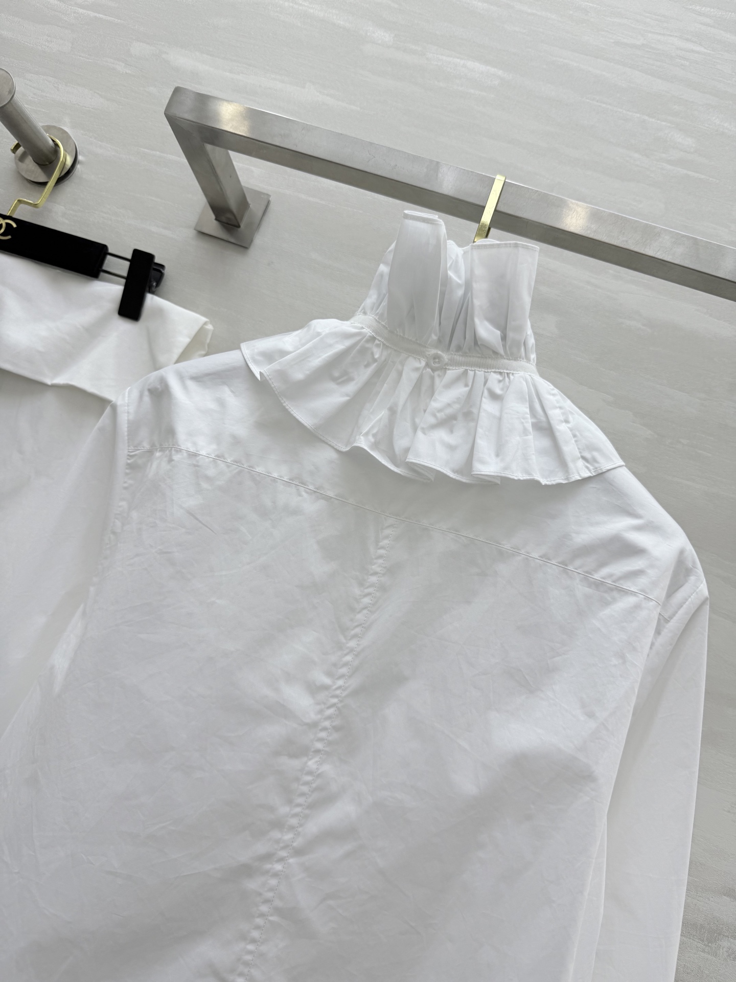 #DIO♡²⁵秋冬新款 拉夫领衬衣 定制府绸棉面料 精致CD蜜蜂🐝刺绣🪡 高品质 现货来size：S/M