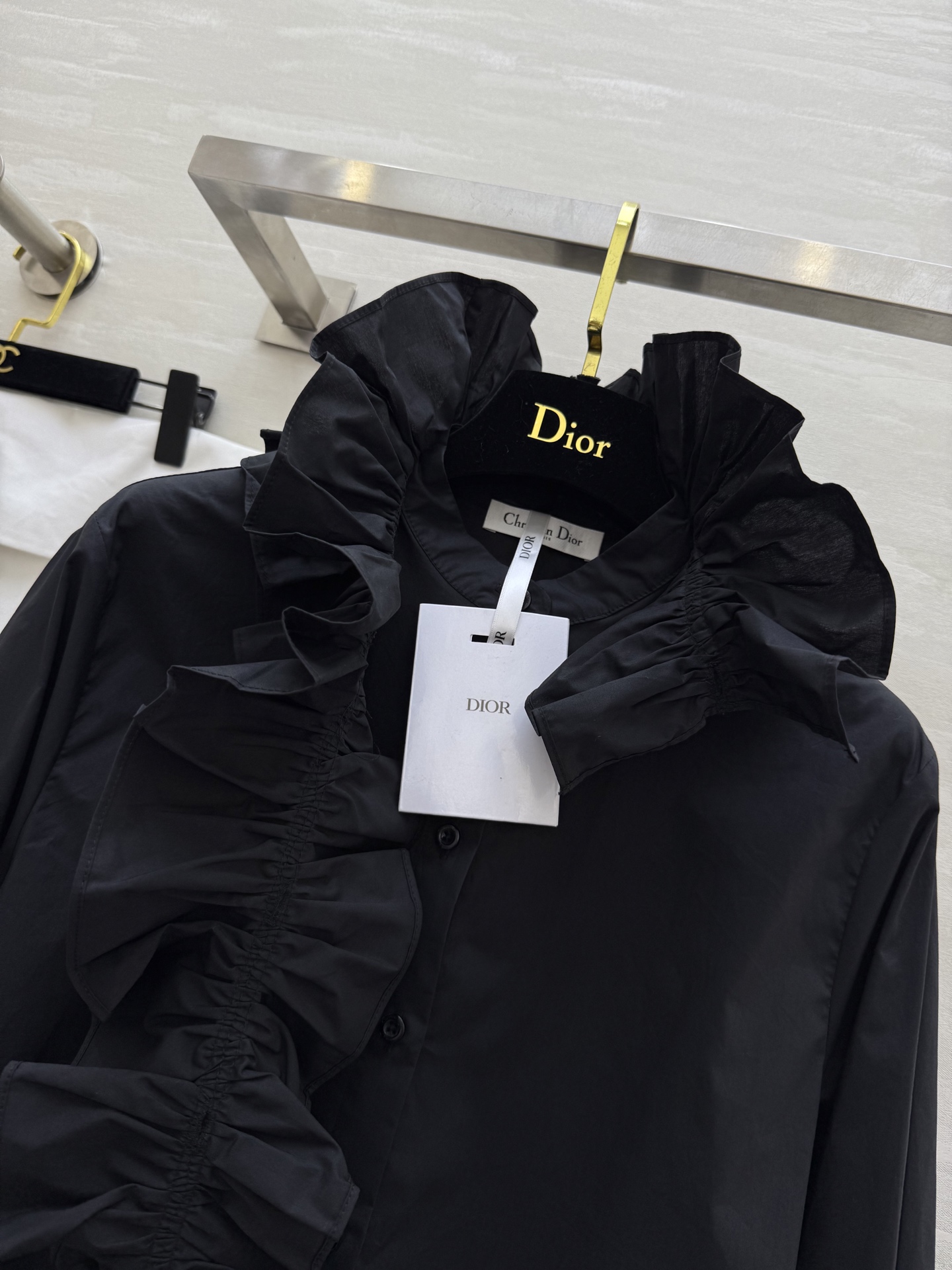 #DIO♡²⁵秋冬新款 拉夫领衬衣 定制府绸棉面料 精致CD蜜蜂🐝刺绣🪡 高品质 现货来size：S/M