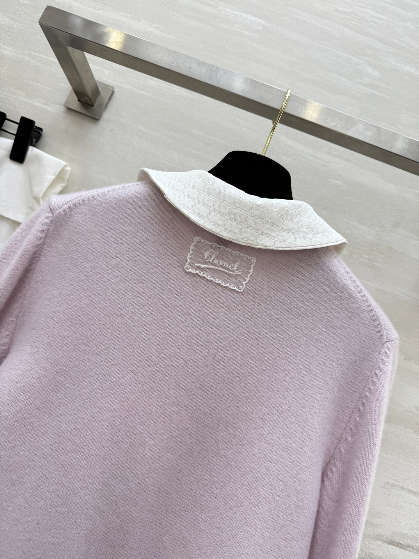 #Chane♡²⁵B 娃娃领开衫 100%羊绒 手感柔软贴肤 娃娃领100%桑蚕丝 可自由拆卸 翻领圆领