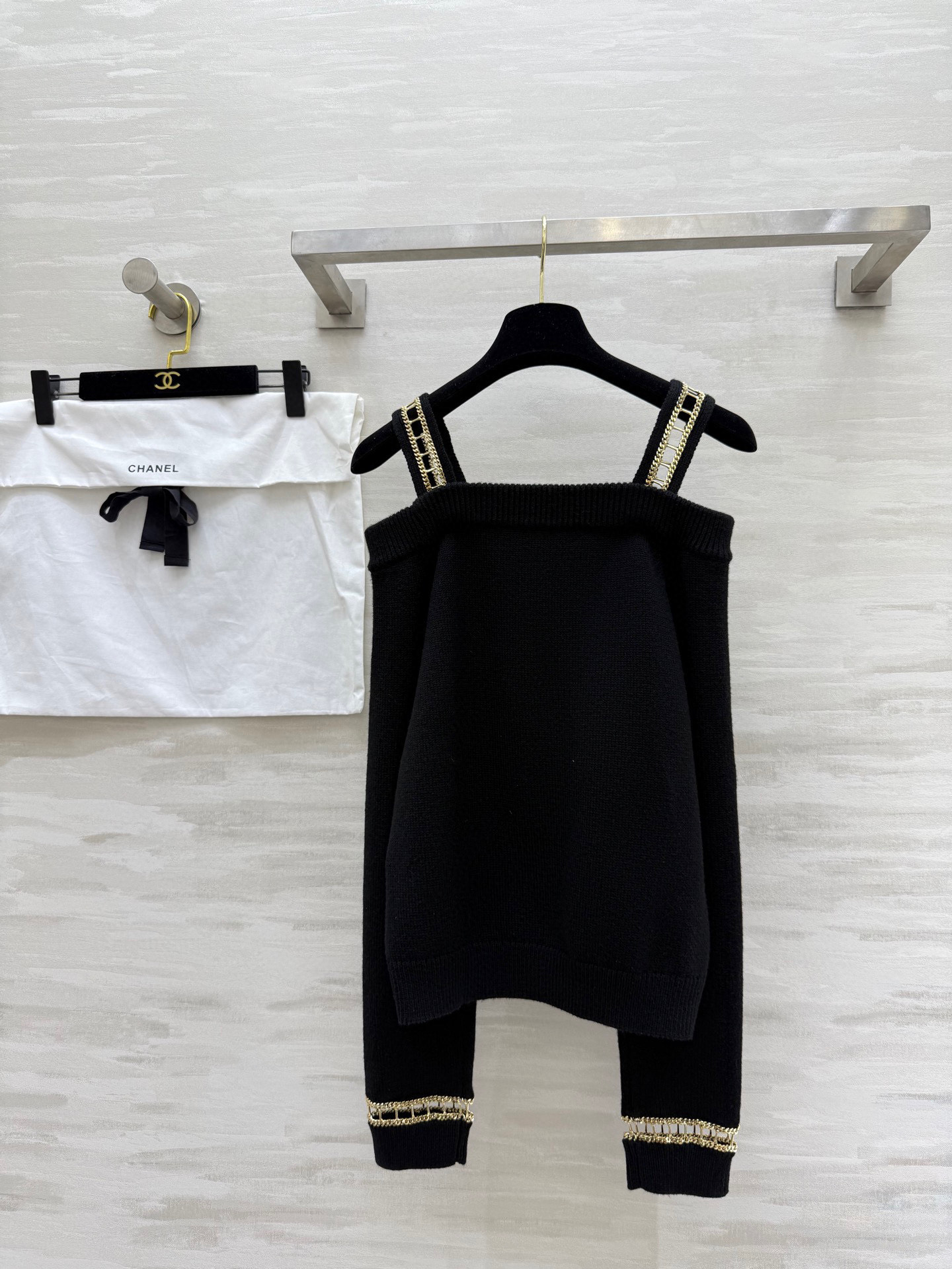 #Chane♡²⁵秋冬新款 中古系列 羊绒链条吊带毛衫 高品质定制 现货首发size：36/38/40（