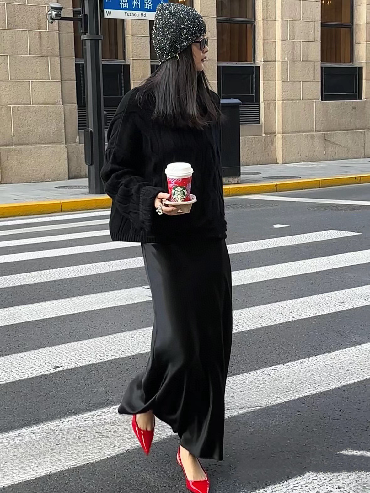 强烈推荐 超级(๑>◡<๑)爆炸款 Saint Lauren♡²⁵新品 走路带风 自带坠感 醋酸长款半裙