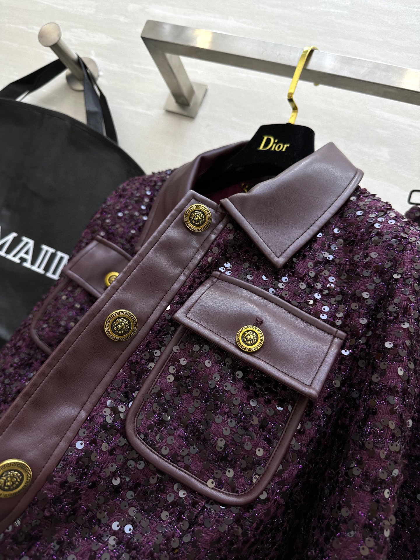 #BALMAI♡重工珠片套装 环保皮拼接点缀摩登时髦 闪耀✨珠片BulingBuling 立体剪裁版型上