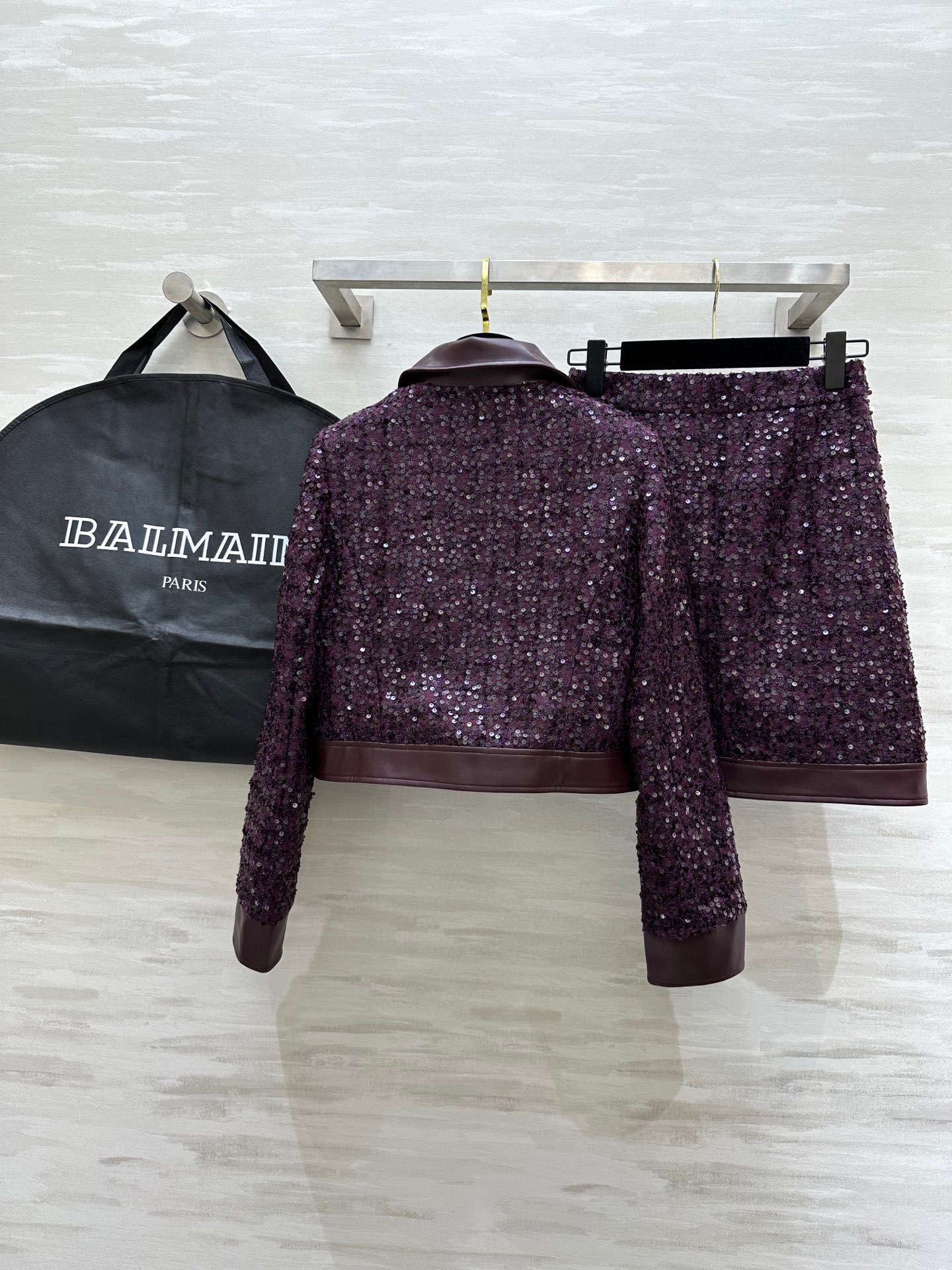 #BALMAI♡重工珠片套装 环保皮拼接点缀摩登时髦 闪耀✨珠片BulingBuling 立体剪裁版型上