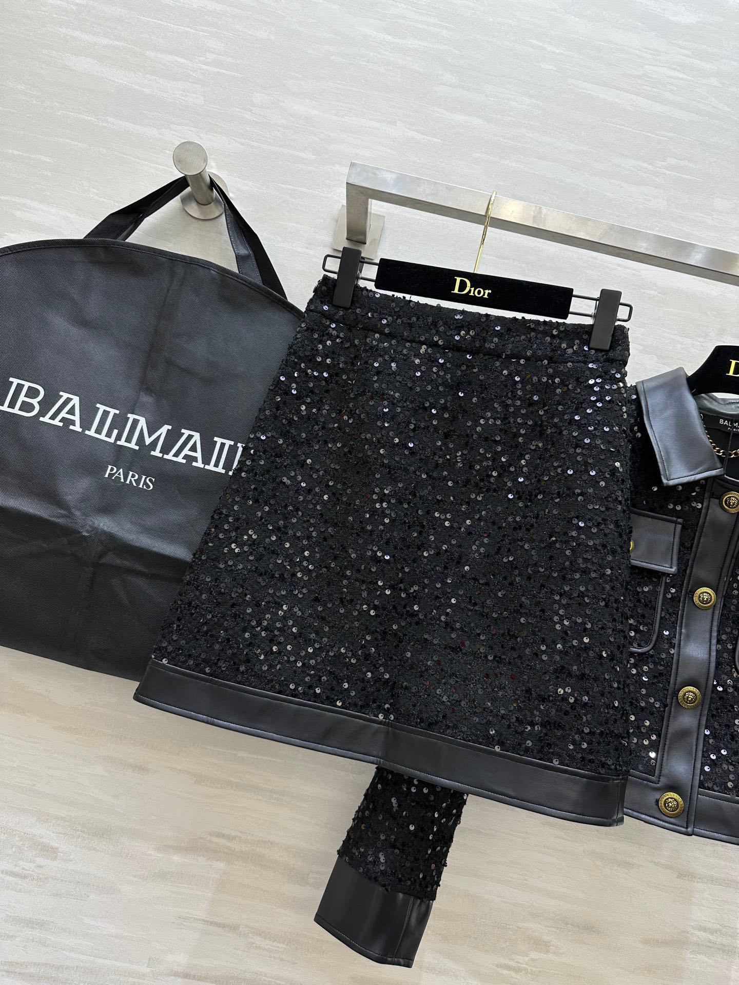 #BALMAI♡重工珠片套装 环保皮拼接点缀摩登时髦 闪耀✨珠片BulingBuling 立体剪裁版型上