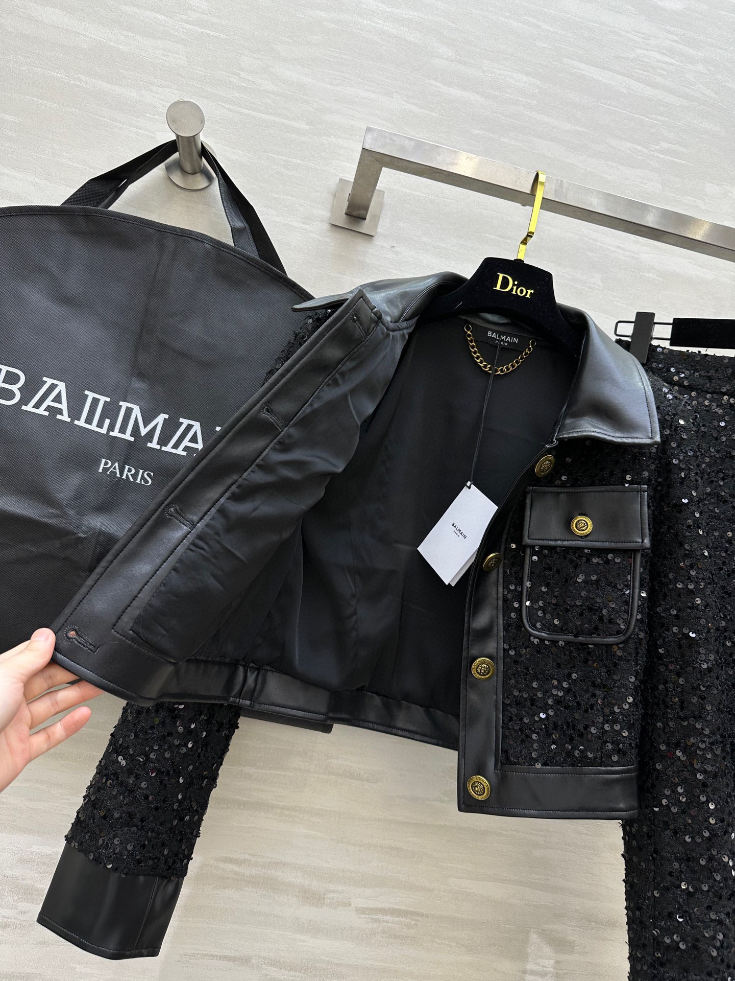 #BALMAI♡重工珠片套装 环保皮拼接点缀摩登时髦 闪耀✨珠片BulingBuling 立体剪裁版型上