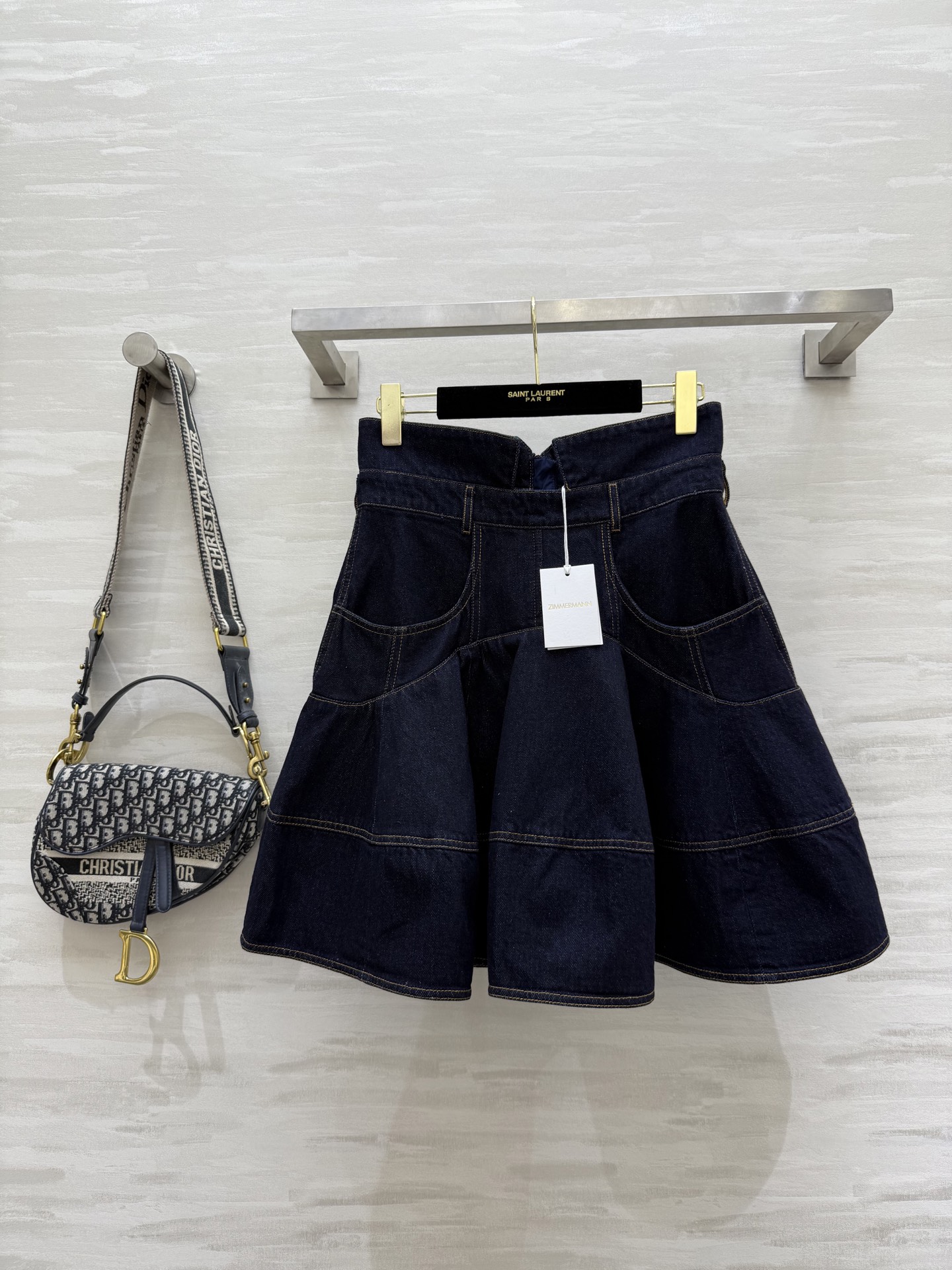 NO:548817,#Zimmerman autumn and winter new denim short skirt original development high-quality customization spot first-time sizeS/M/L (s waist circumference 68, skirt length 50), skirts, alexander wang19860909#Zimmerman秋冬新款 牛仔短款半裙 原版开发 高品质定制 现货首发sizeS/M/L（s腰围68,裙长50）,,skirts,alexander wang,Women's clothing