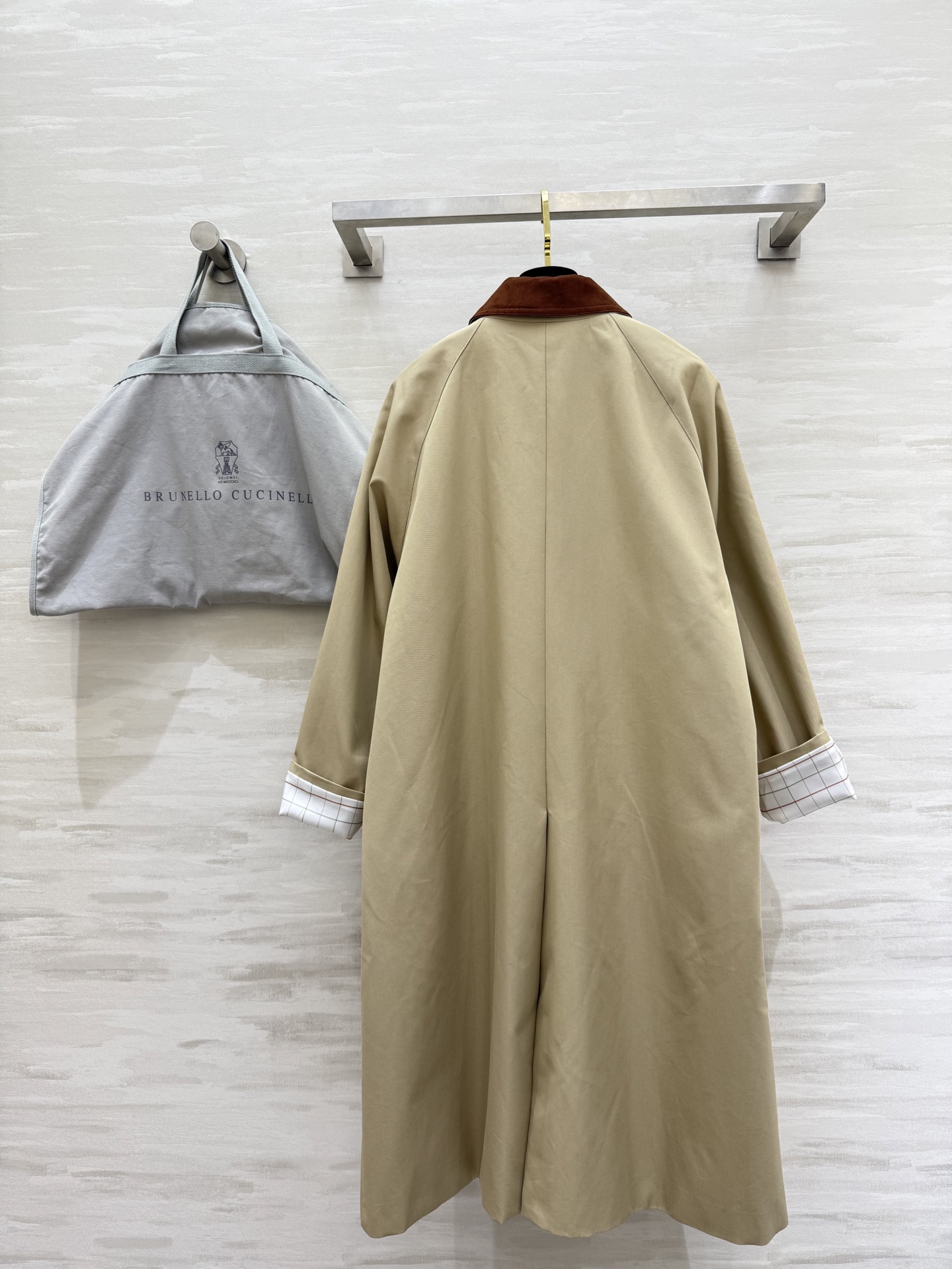 #BC²⁵秋冬新款 撞色翻领中长款风衣外套 高品质定制 现货首发size：S/M/L（S码胸围：112，