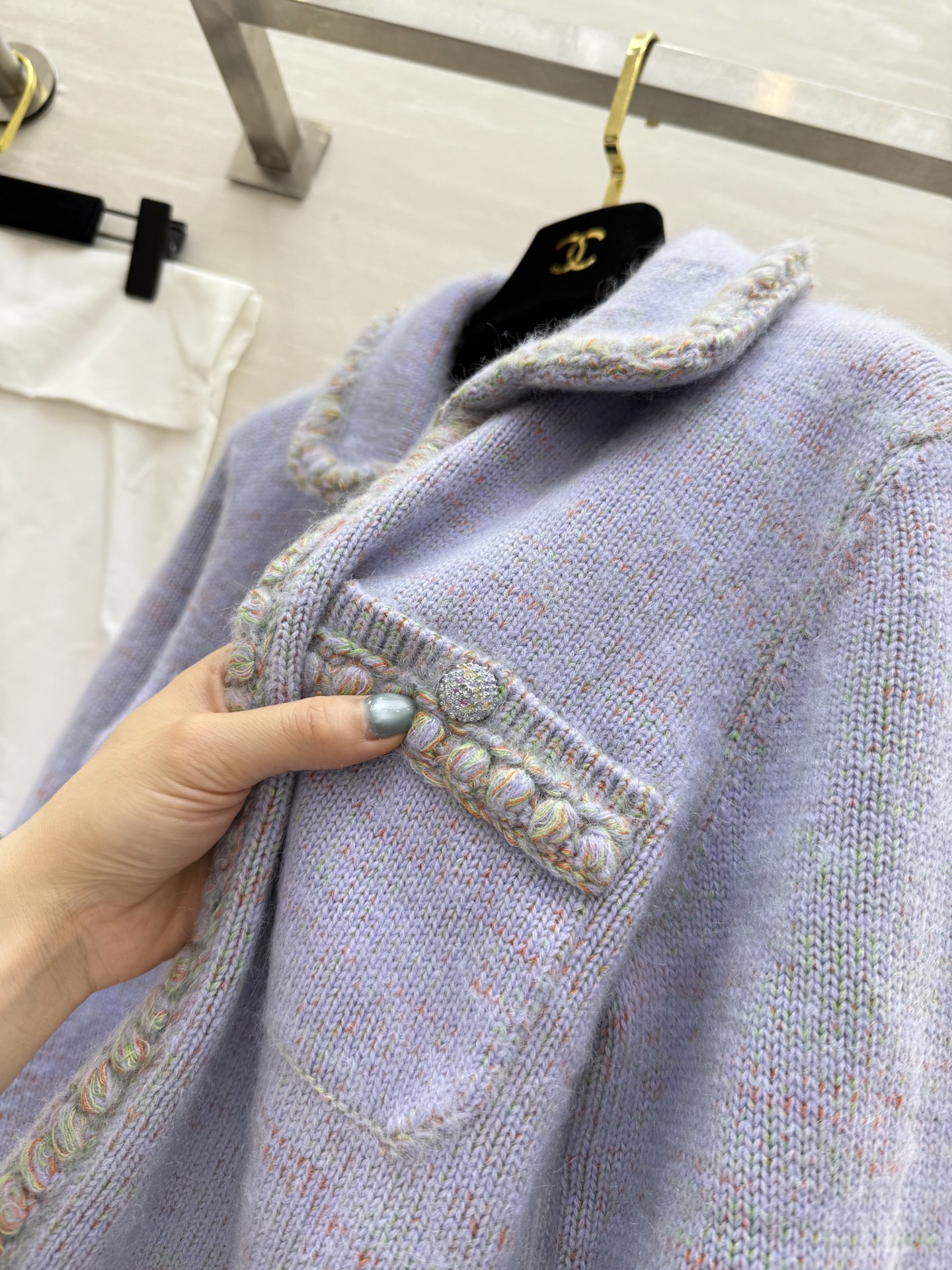 #Chane♡²⁵B 长袖绒感针织开衫外套 原版开发 定制纱线+桑蚕丝 手感柔软 毛茸茸的质感 高品质 