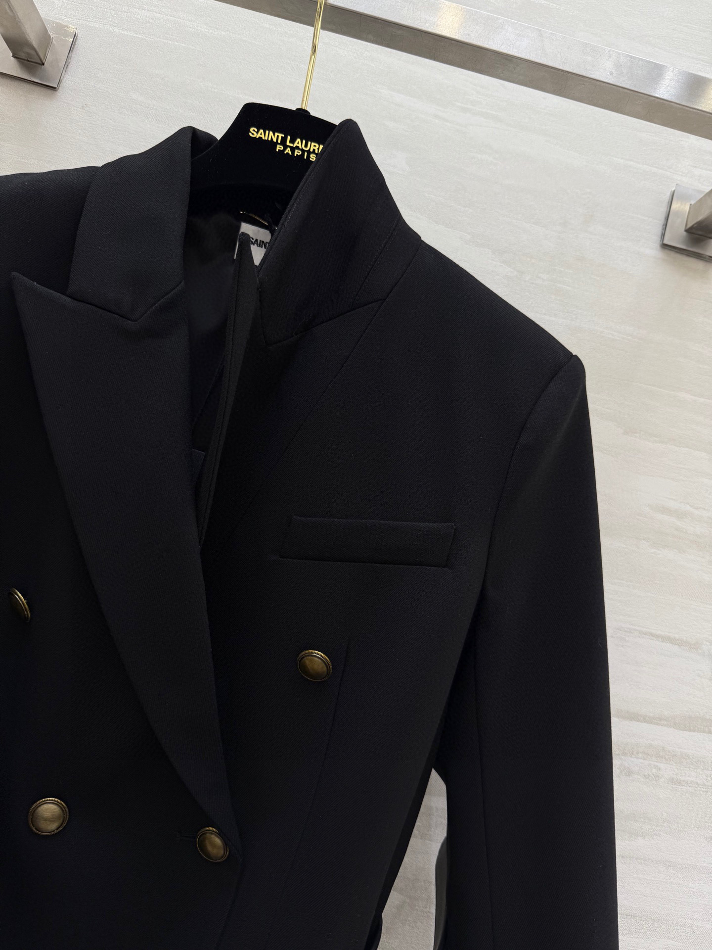 #YSL²⁵秋冬新款 金扣布雷泽西装 配送腰带 非常显腰身的一款精致西装外套 灵感来源于英国海军 高品质