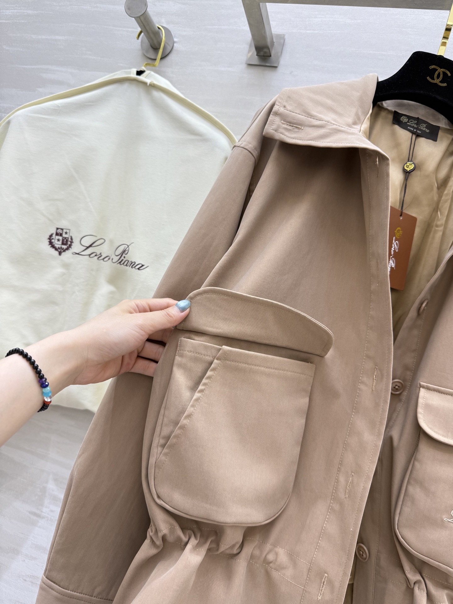 #LP秋冬新款 立领夹克外套 腰部灵活抽绳收腰完美修饰身材比例 口袋细节logo刺绣🪡精致高级 高品质 