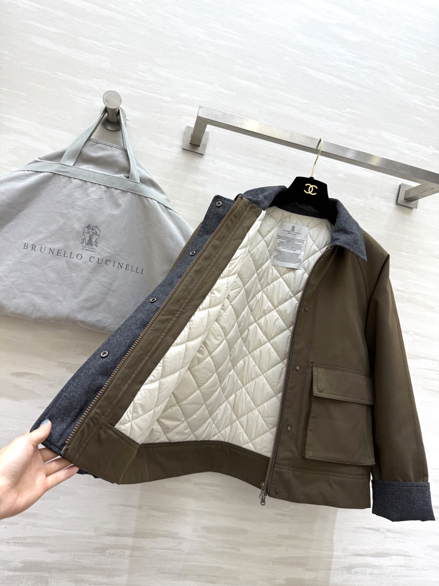 #BC²⁵秋冬新款 翻领棉服外套 翻领假两件设计 内里菱格夹棉设计 高品质 现货来size：S/M/L（