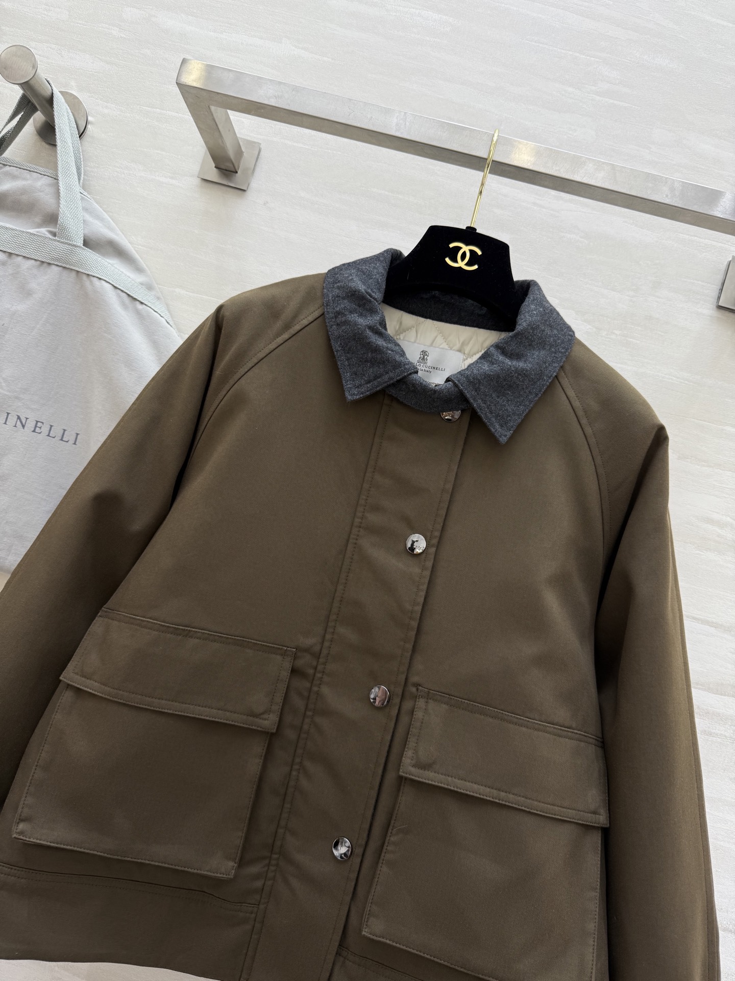 #BC²⁵秋冬新款 翻领棉服外套 翻领假两件设计 内里菱格夹棉设计 高品质 现货来size：S/M/L（