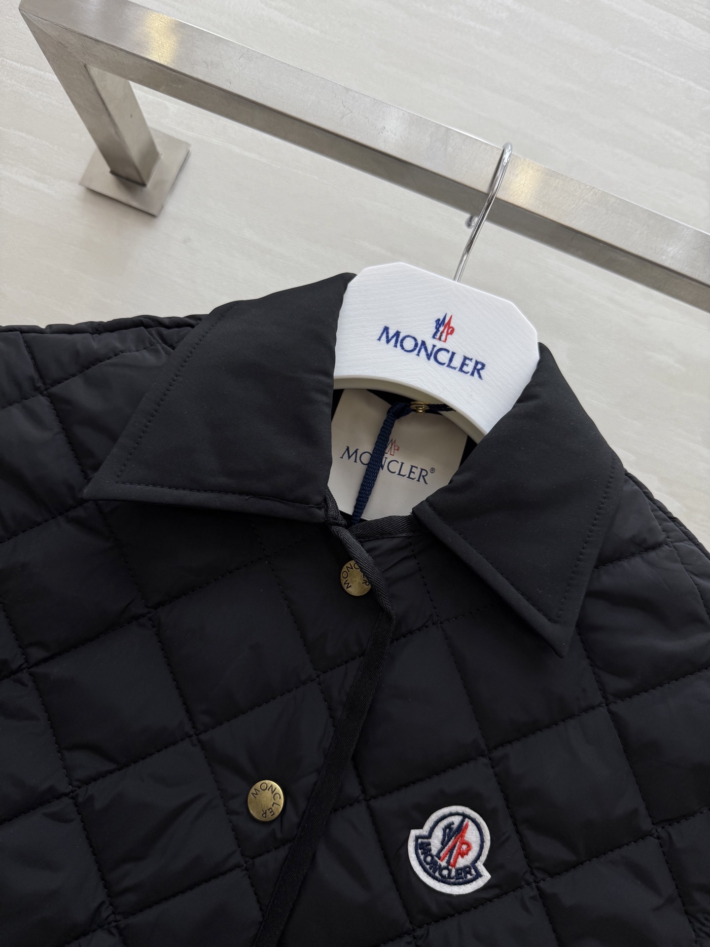 #Moncle♡²⁵秋冬新款 菱格翻领棉服马甲 高品质定制 现货首发size：S/M/L（s码胸围：92