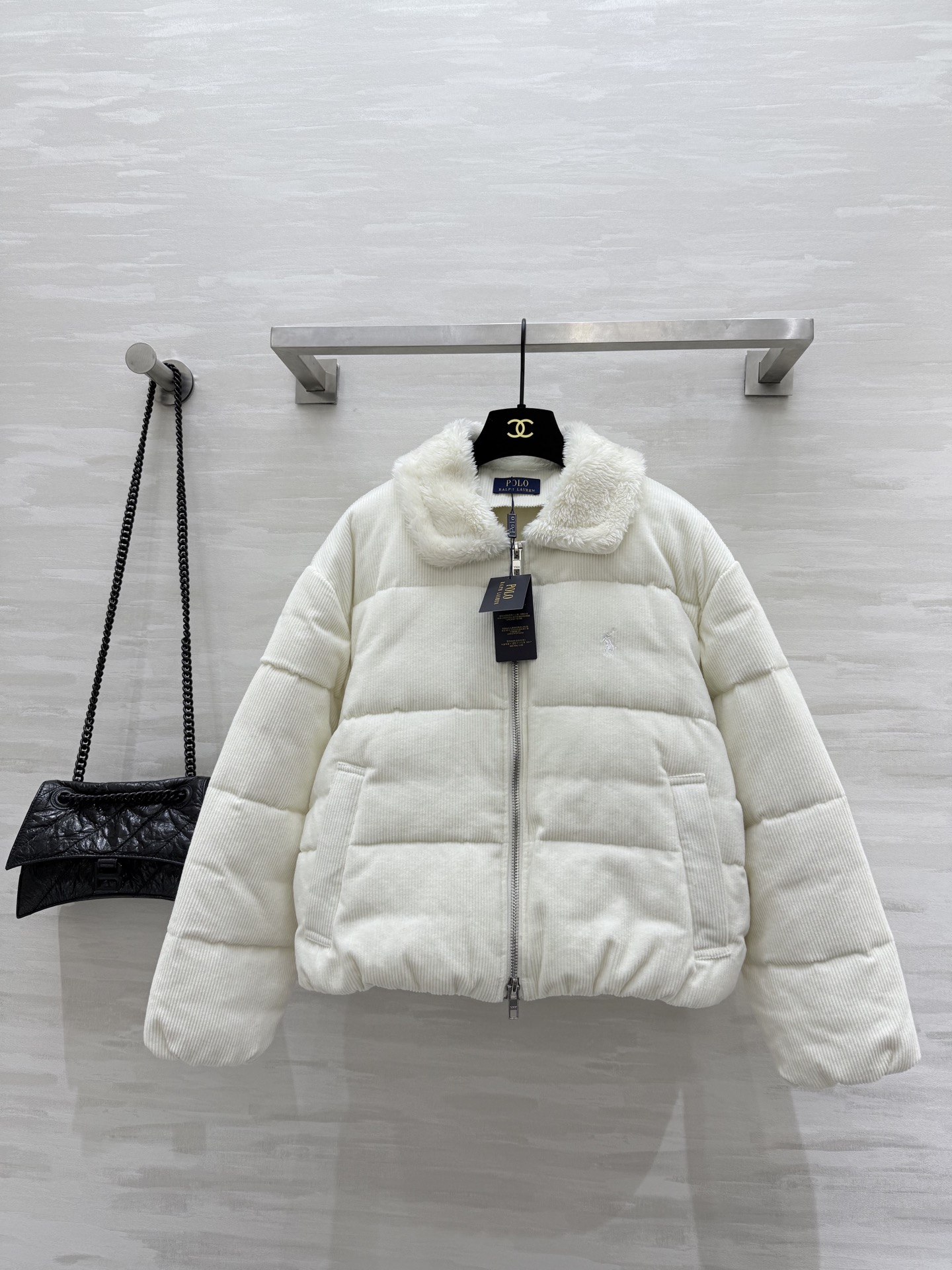 Veste d'hiver Ralph Lauren en velours côtelé avec duvet et col en fausse fourrure