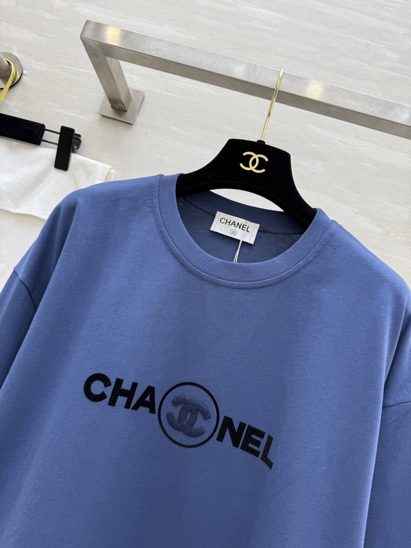 #Chane♡²⁵秋冬新款 假两件设计长袖上衣 高品质 配送防尘袋 现货来size：36/38/40（3