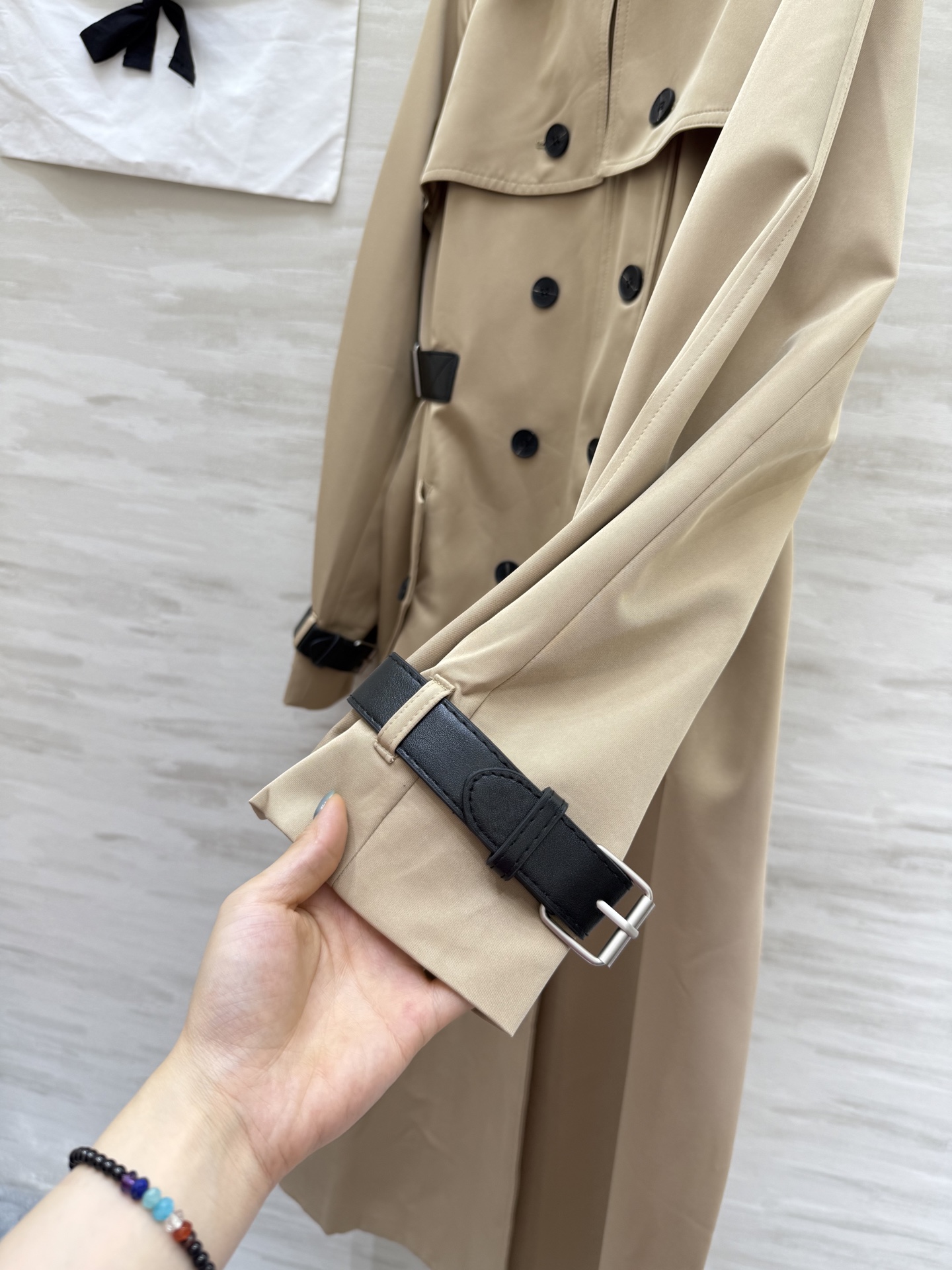 #DIO♡²⁵秋冬新款 长款翻领风衣外套 腰部皮扣收腰显瘦 立体剪裁版型 现货来size：S/M/L（M