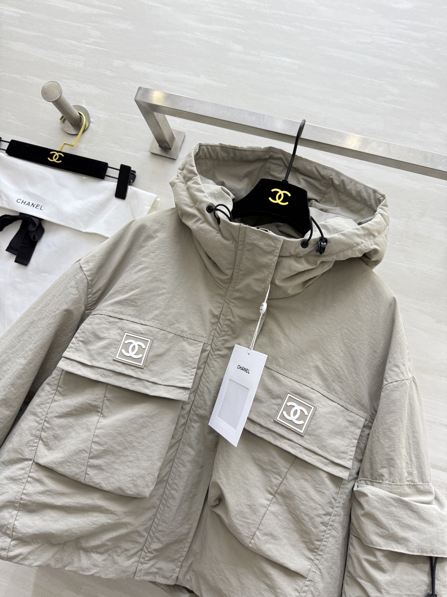 #Chane♡²⁵秋冬新款 中古系列 连帽短款夹克羽绒棉服 高品质定制 现货首发size：36/38/4