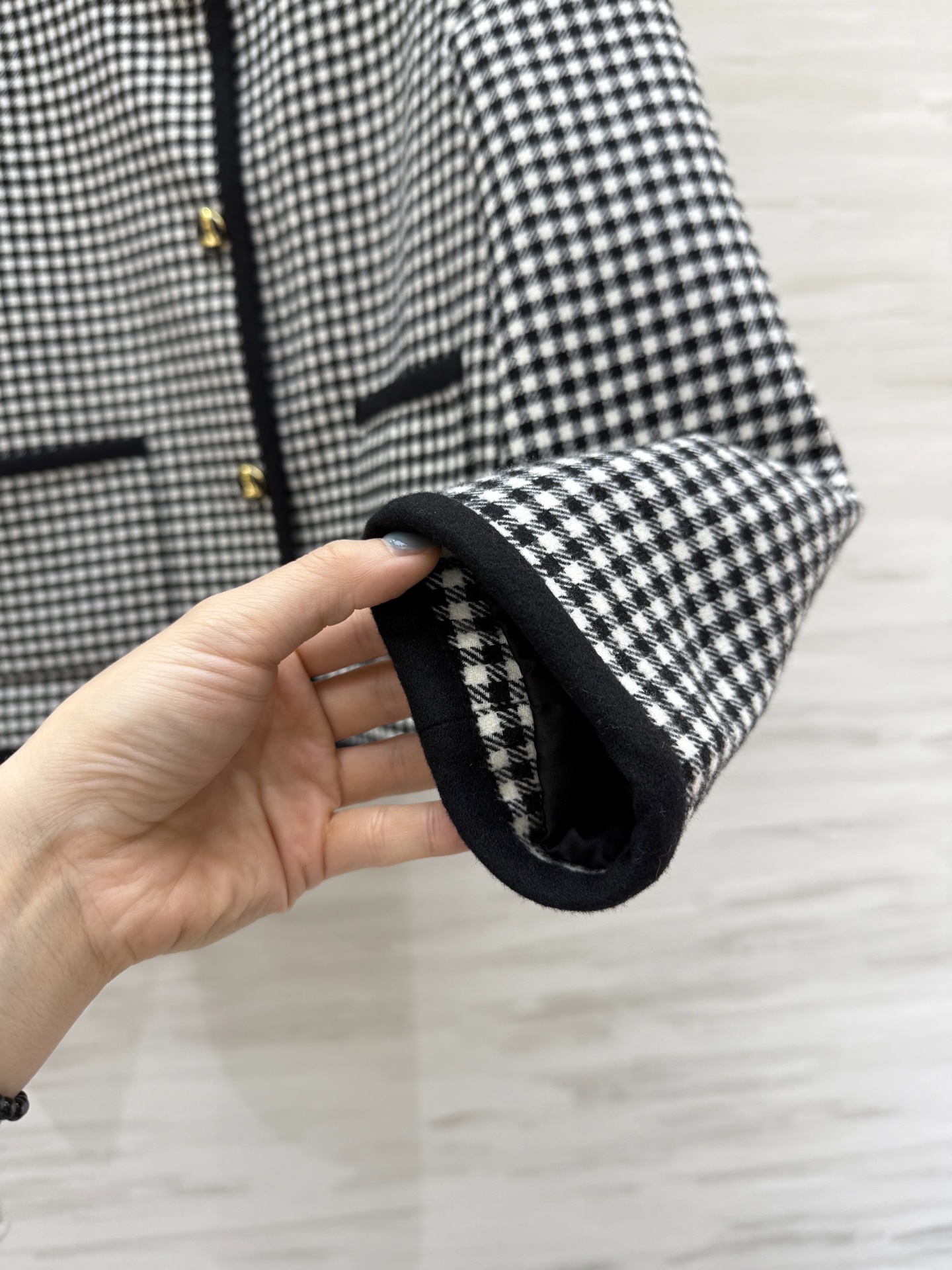 Valentino Black and White Check Wool Blend Jacket - Women's Fall/Winter 6 i1760395861321 1946 0 4