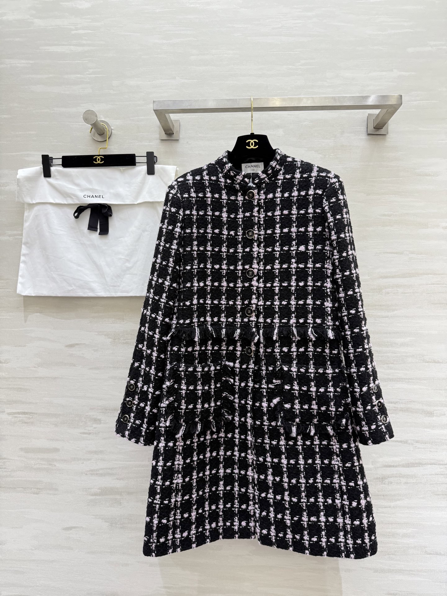 NO:568234,#ChaneB wool tweed mid-length jacket, high-quality customization, available in stock first sizeS/M/L (S size shoulder width 40, chest 98, length 89),,chanel,jackets & coats,alexander wang19860909#ChaneB羊毛粗花呢中长款外套 高品质定制 现货首发sizeS/M/L（s码肩宽40,胸围98,衣长89）,,chanel,jackets & coats,alexander wang,Women's clothing