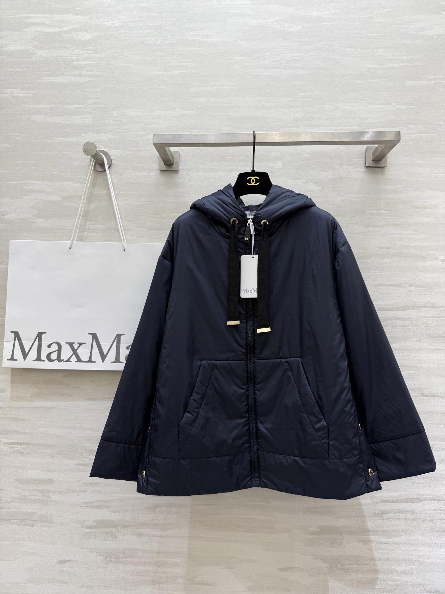 NO:569177,Comes with dust bag MaxMara The Cube series camel velvet hooded jacket High-quality custom-made ready stock size S/M/L (S size shoulder width 54, chest 112, length 67, jackets & coats, hats, alexander wang19860909配防尘袋MaxMara The Cube系列 骆驼绒连帽外套 高品质定制 现货首发sizeS/M/L（s码肩宽54,胸围112,衣长67,,jackets & coats,hats,alexander wang,Women's clothing