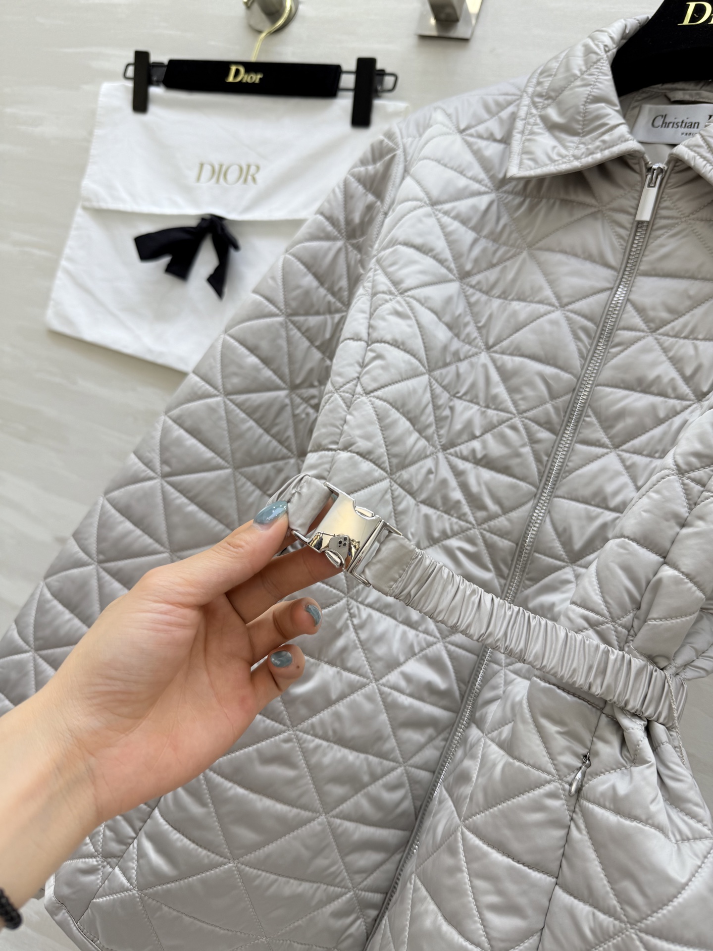 #DIO♡²⁵秋冬新款 藤格纹驼绒羽绒服 高品质定制 现货首发size：S/M/L（s码肩宽：39，胸围