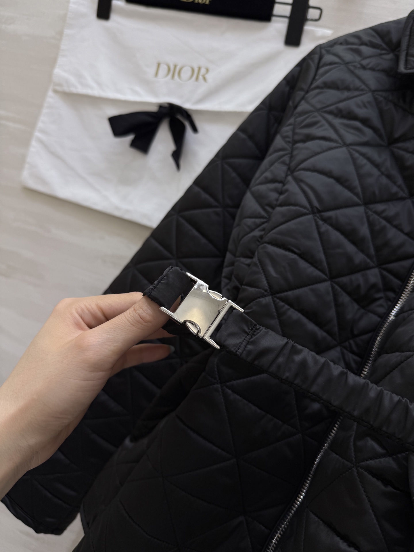 #DIO♡²⁵秋冬新款 藤格纹驼绒羽绒服 高品质定制 现货首发size：S/M/L（s码肩宽：39，胸围